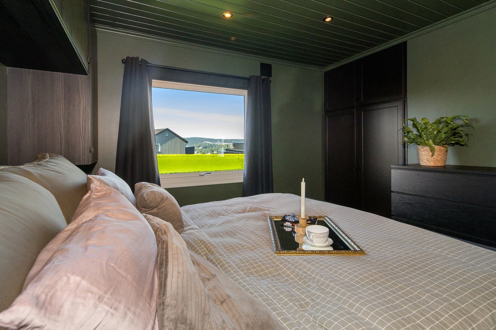 Gode og praktiske skapløsninger medfølger Galleribilde