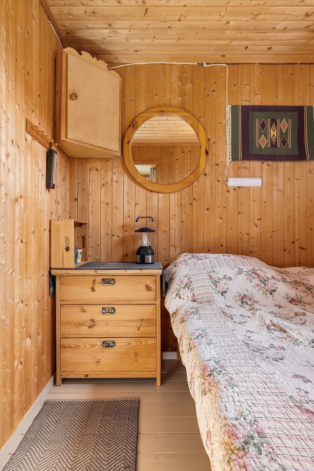 Hytta inneholder 2 soverom. Galleribilde