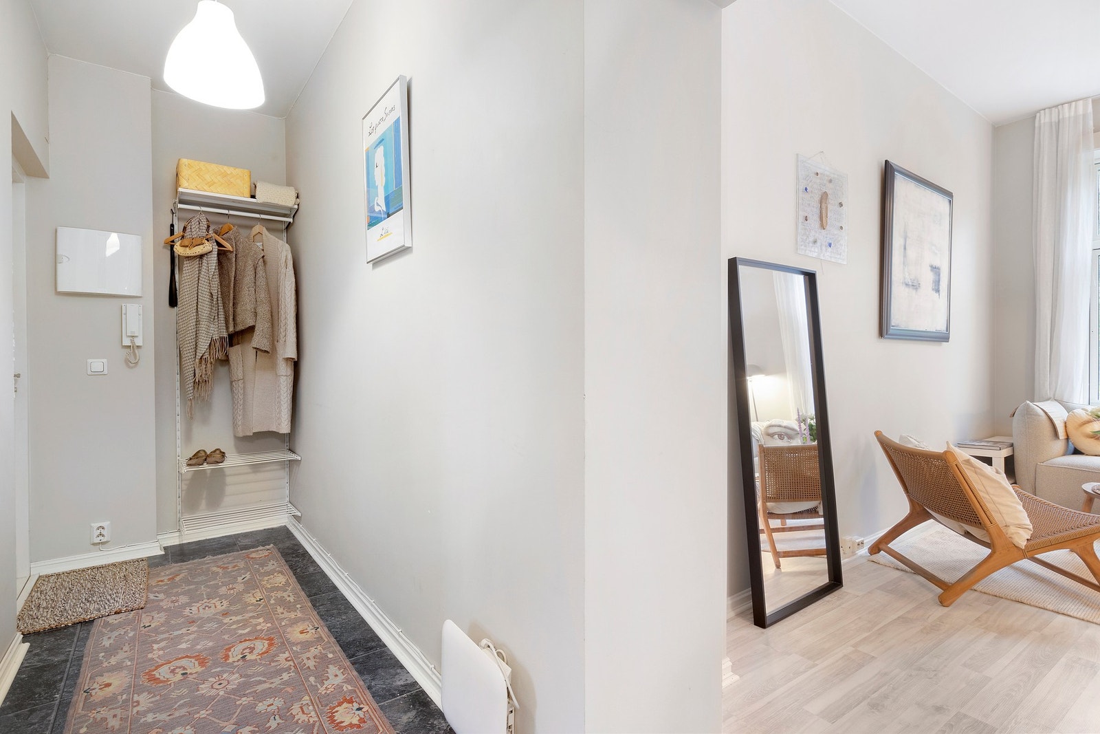 Herfra tilgang til stuen Galleribilde