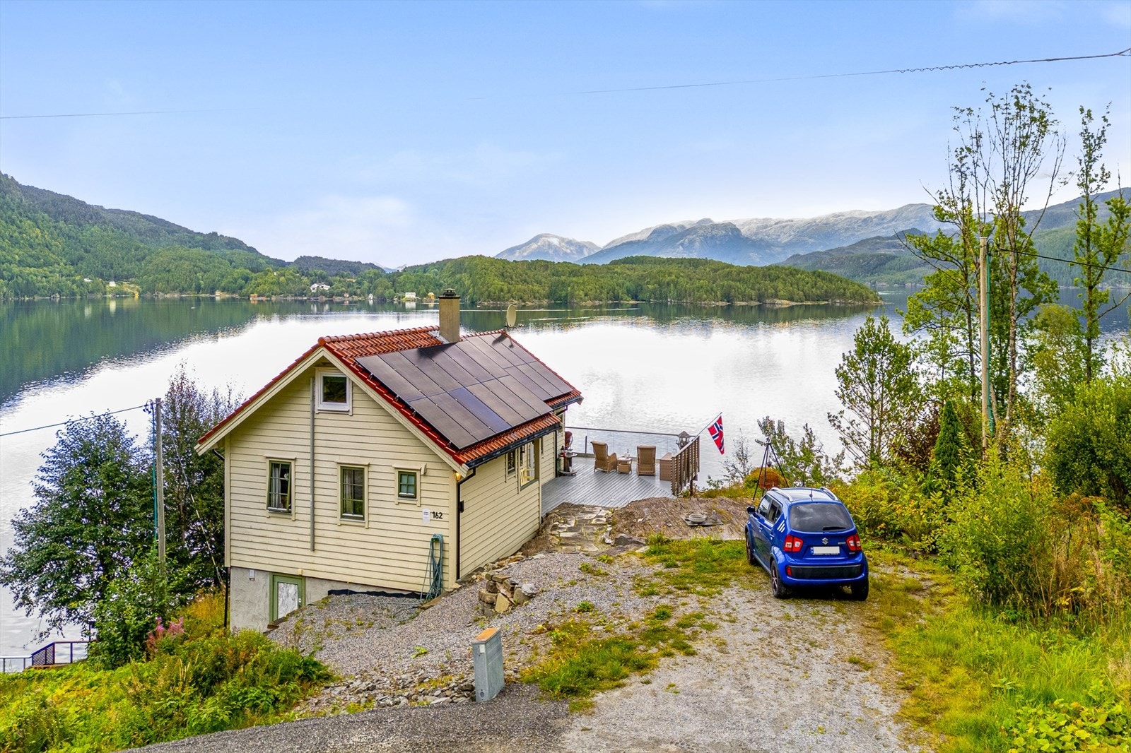 Velkommen til Gravdalsvegen 162. Presentert av Eiendomsmegler Norge. Galleribilde