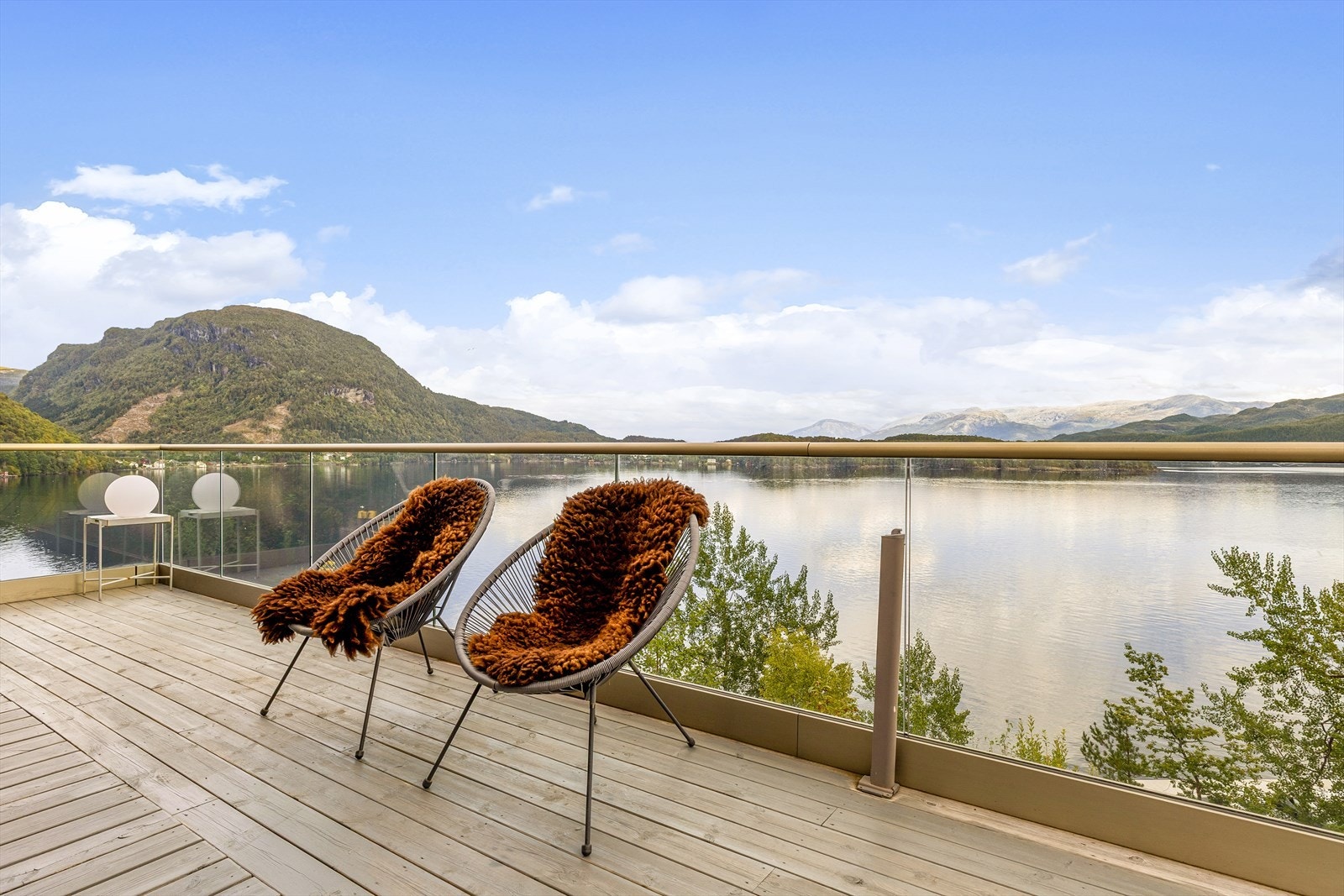 Nydelig fjordutsikt Galleribilde