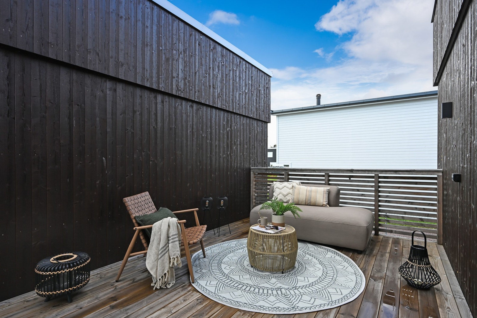 Terrassen byr på gode møbleringsmuligheter. Galleribilde