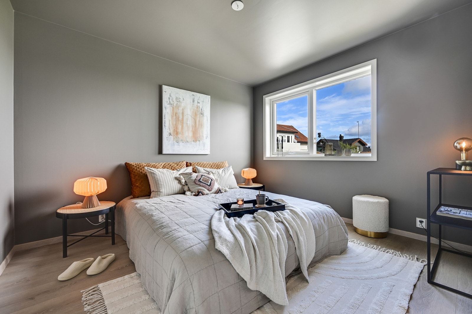 I 2. etasje finner vi boligens hovedsoverom. Galleribilde