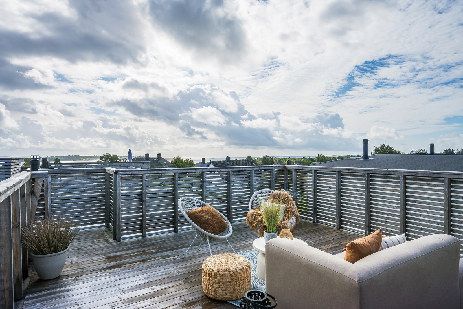 Stor og solrik takterrasse på ca. 26 kvm med utsikt! Galleribilde