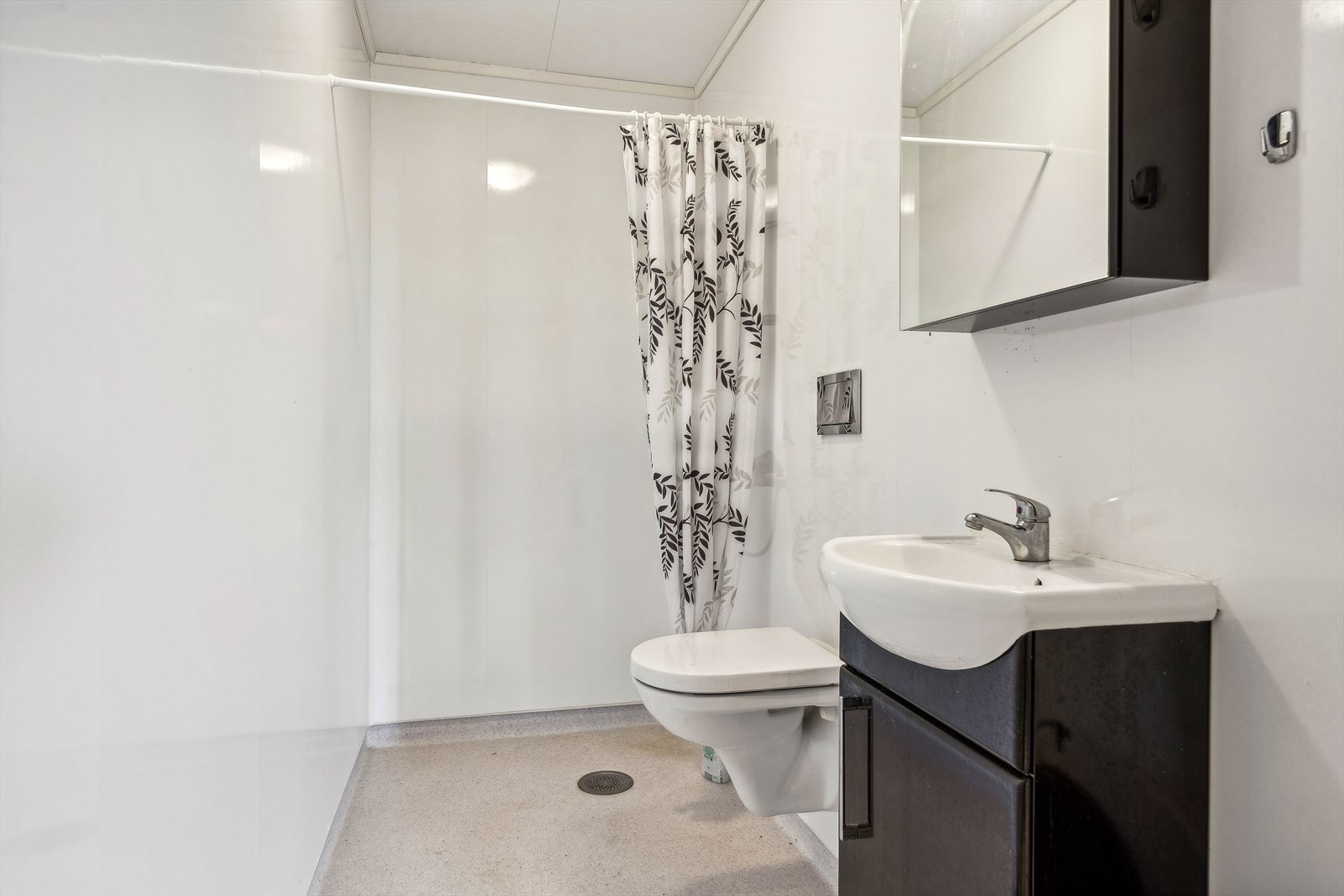 Bad i hovedetasjen. Galleribilde