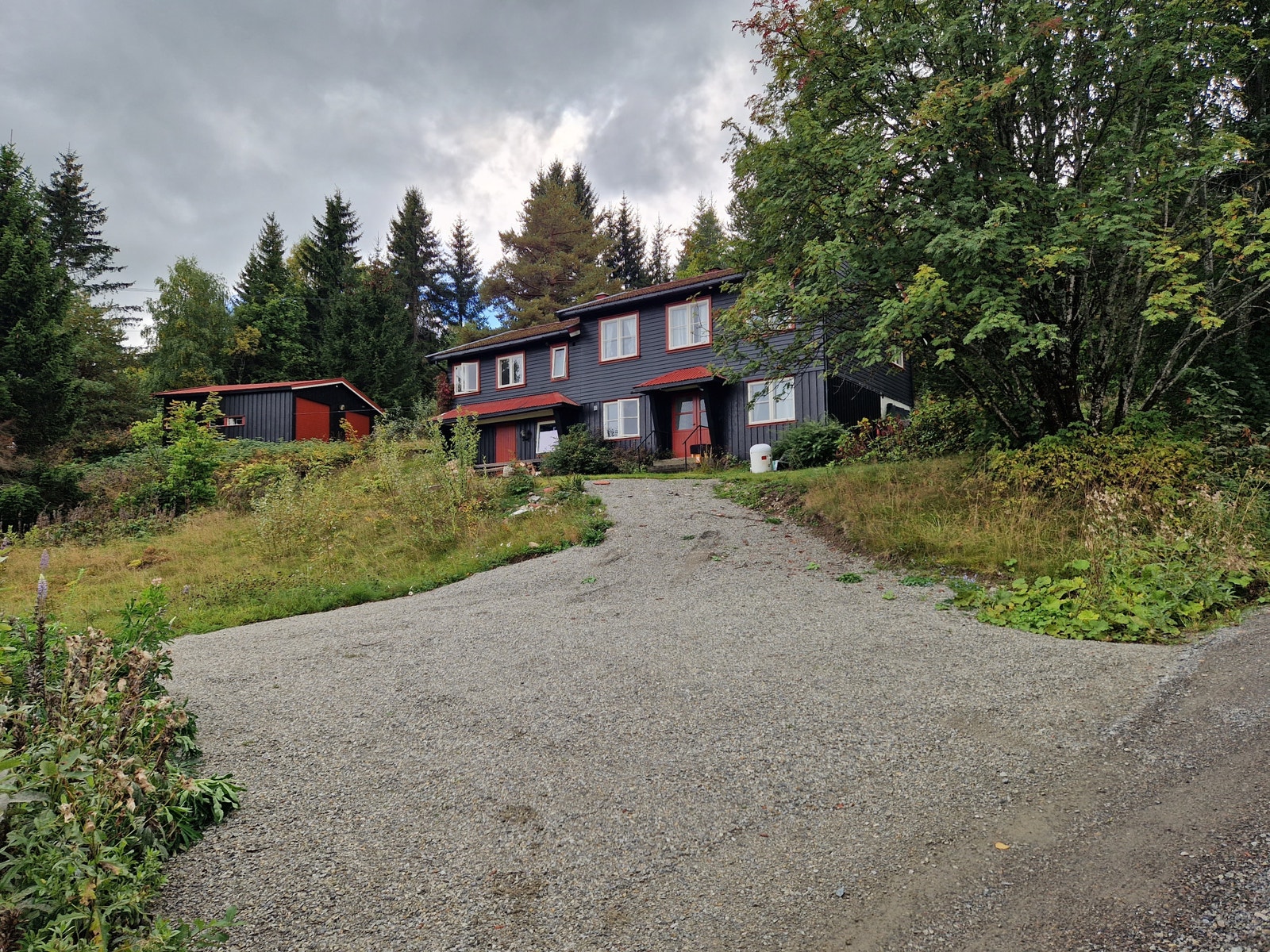 Velkommen til Smedmovegen 2! Bilde fra 2022 Galleribilde