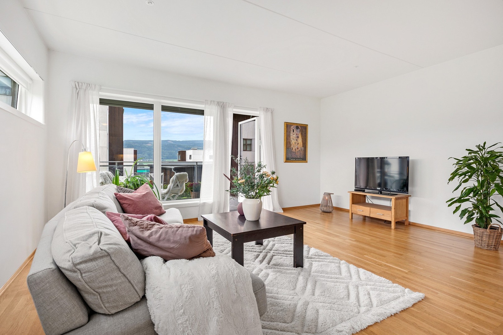 Utgang til overbygd terrasse Galleribilde