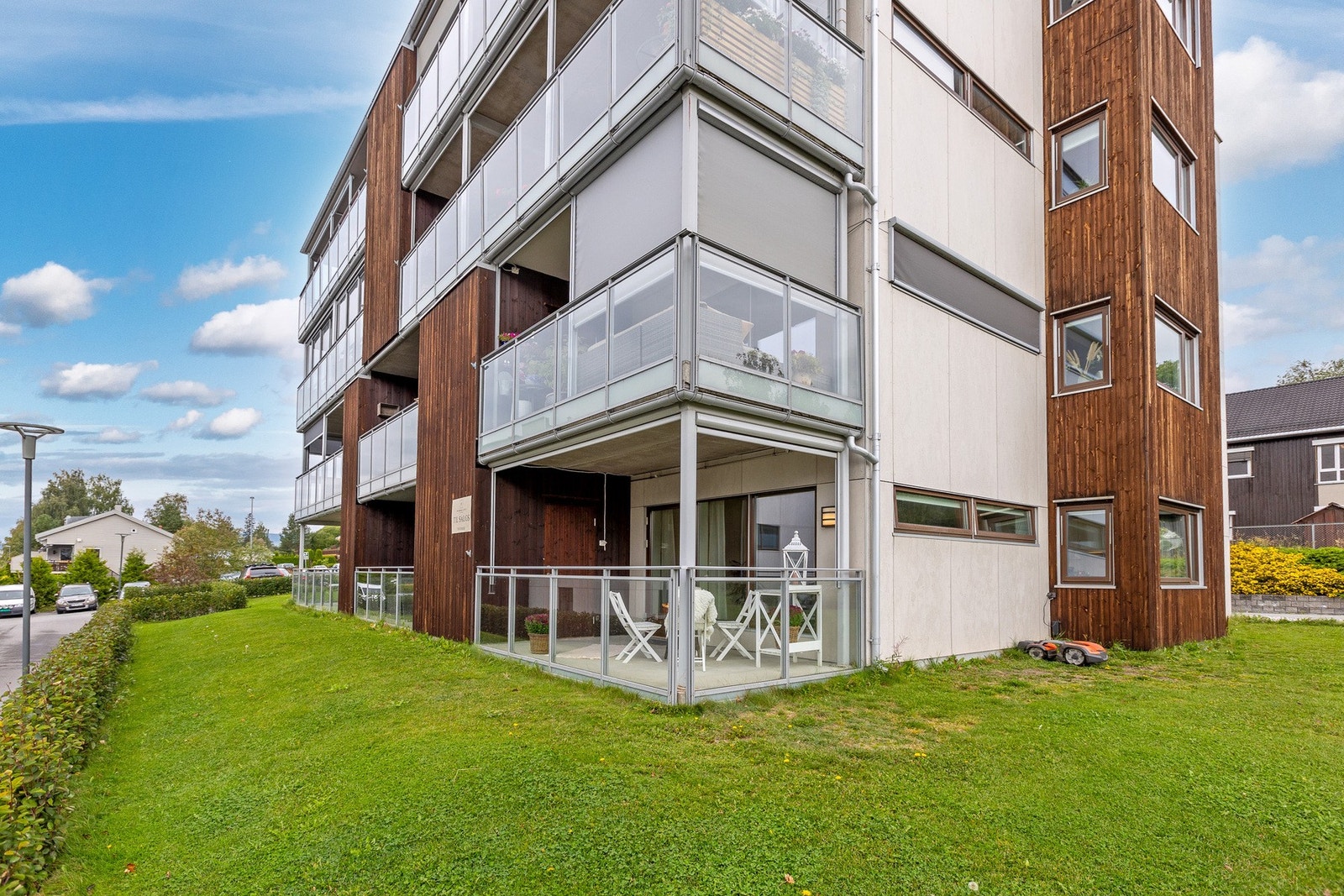 Leiligheten ligger i 1. etasje mot sør/vest Galleribilde