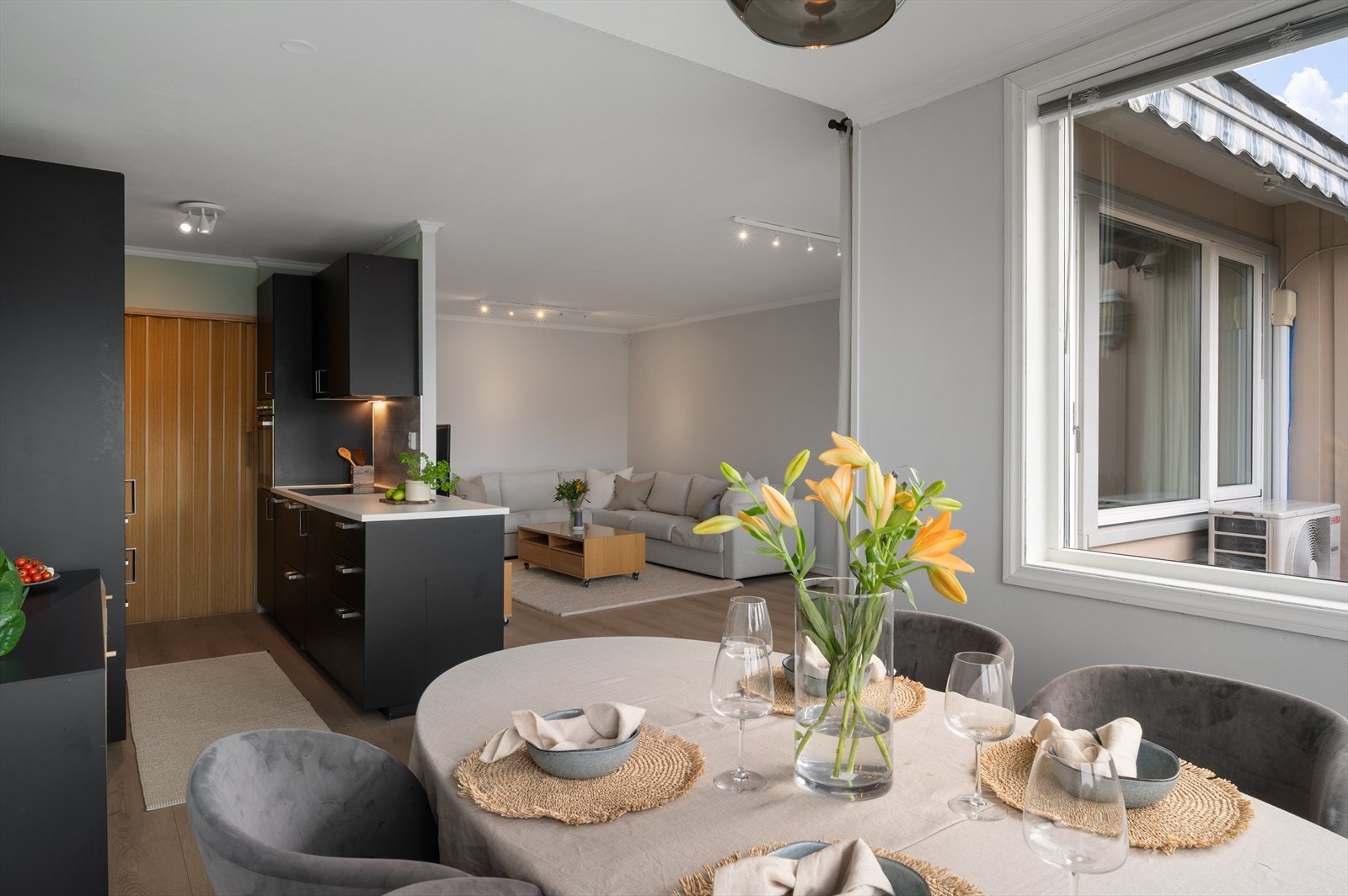 - Her får du muligheten til å bo behagelig i hjertet av Fyllingsdalen med kort gange til alle service- og fasilitetstilbud du skulle trenge, samt nærhet til bykjernen - Galleribilde