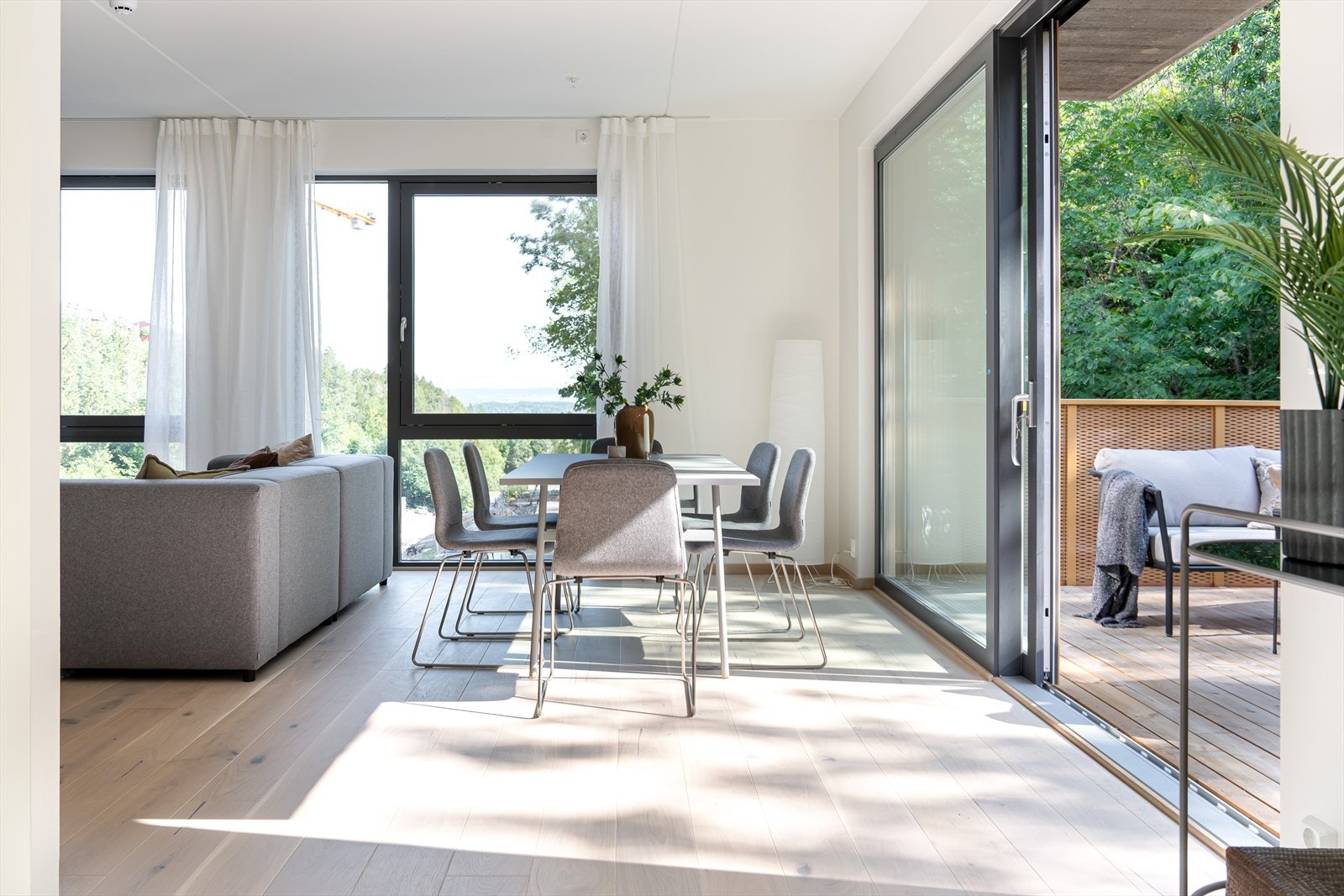 Velkommen til Langenga 20! (H3-301) - Bildet er tatt av en tilsvarende type leilighet i H2. Utsikt m.m. reflekterer derfor ikke faktisk beliggenhet for denne leiligheten. Galleribilde