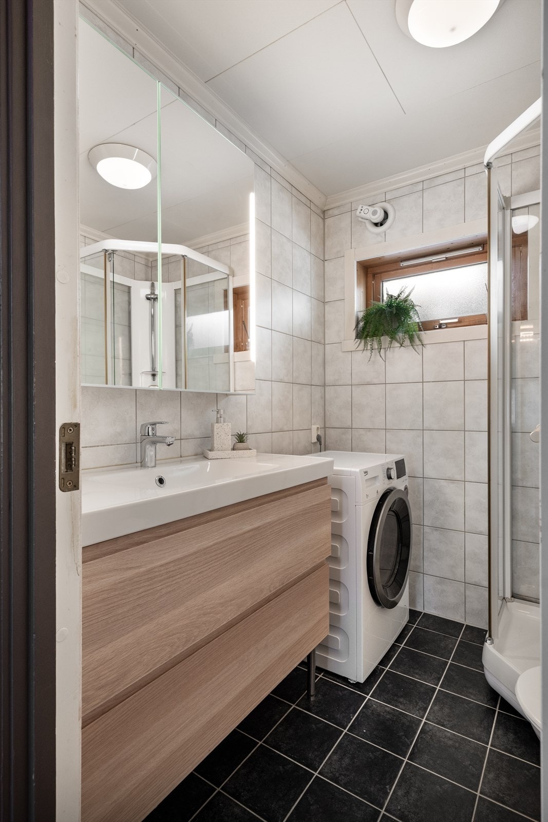 Mekanisk styrt avtrekk som starter automatisk. Galleribilde