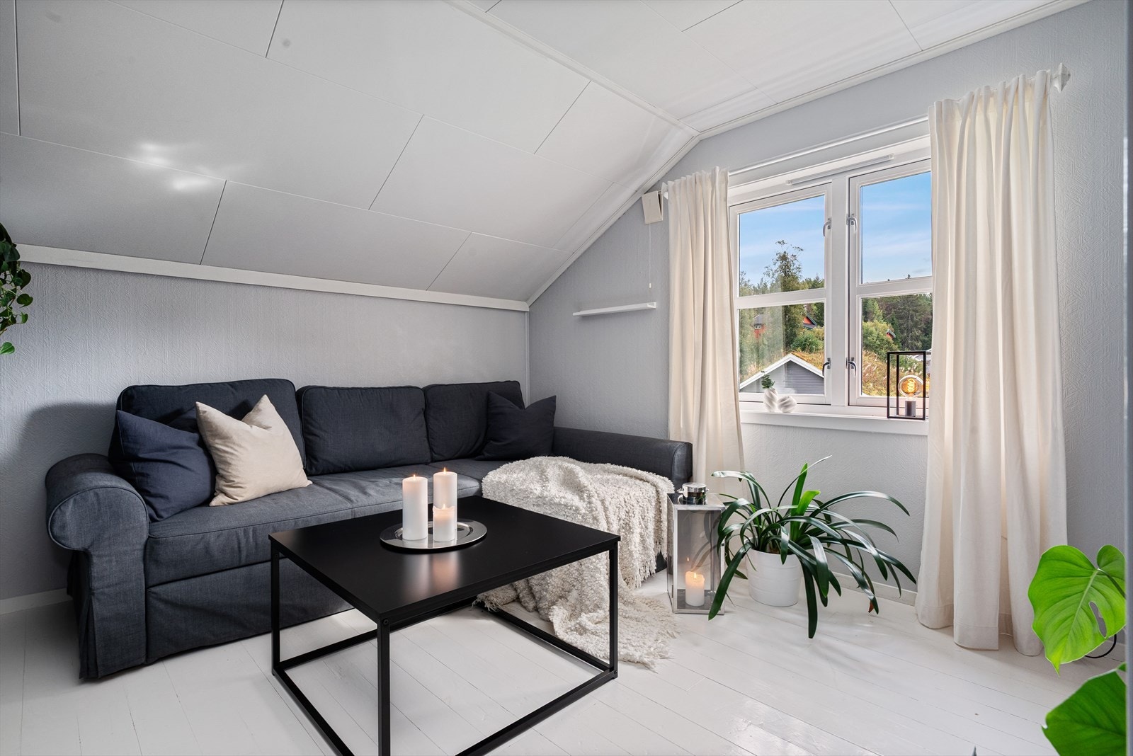 Loftstue Galleribilde