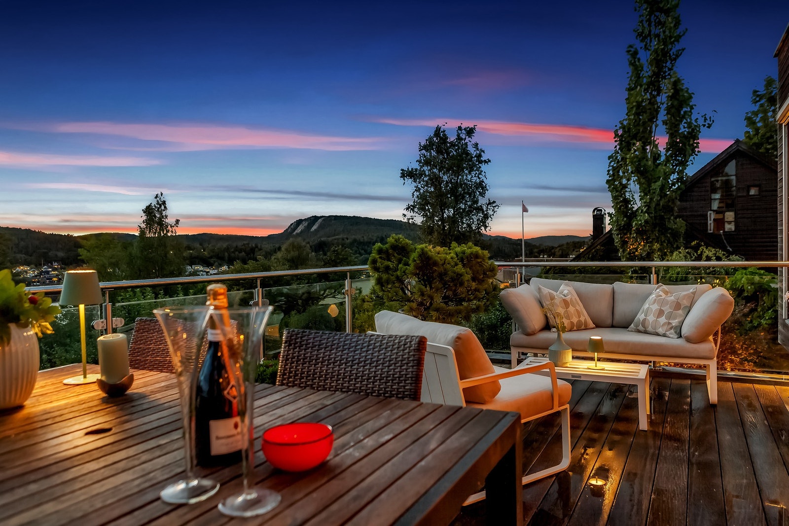 Hva med å avslutte en varm sommerkveld her? Galleribilde