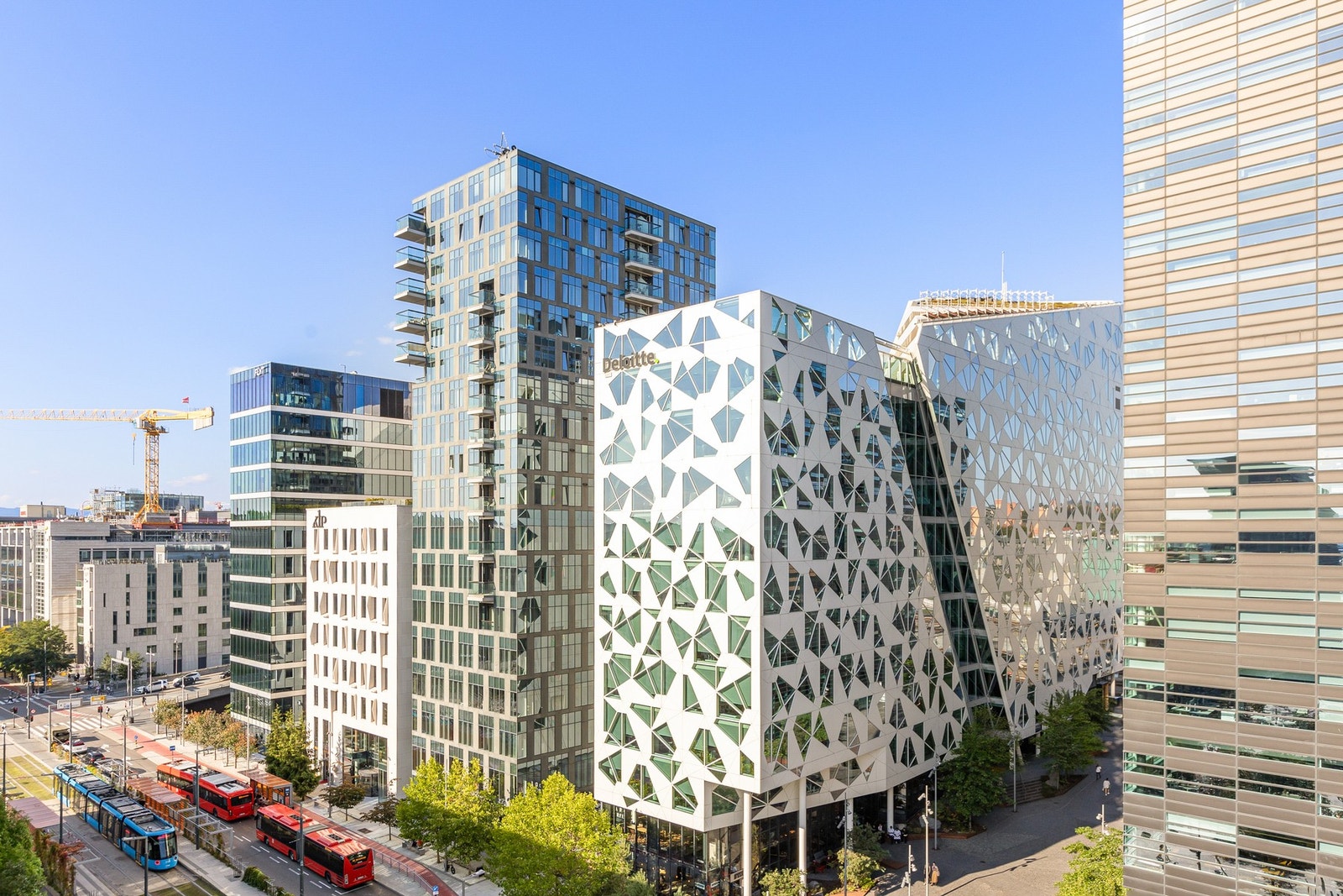 I nærområdet finner du kultur av høy klasse som blant annet Barcode, Munchmuseet og Deichmanske bibliotek. Galleribilde