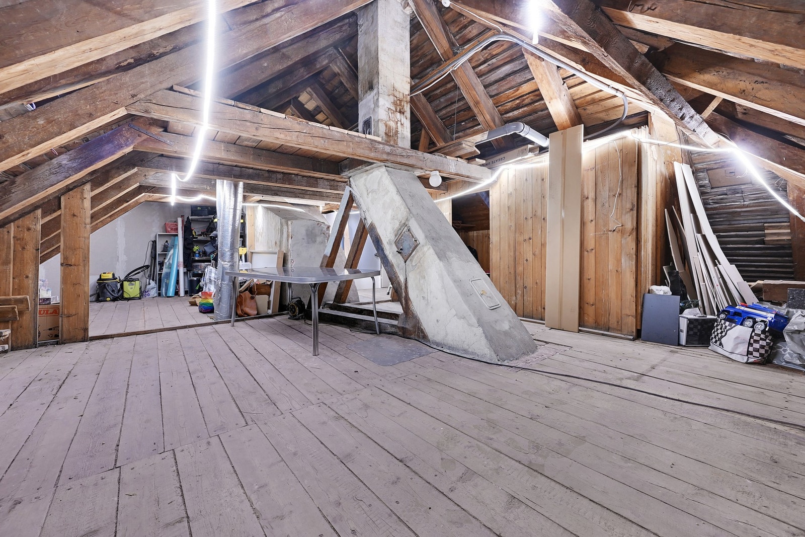 Meget stort loft med mange muligheter Galleribilde