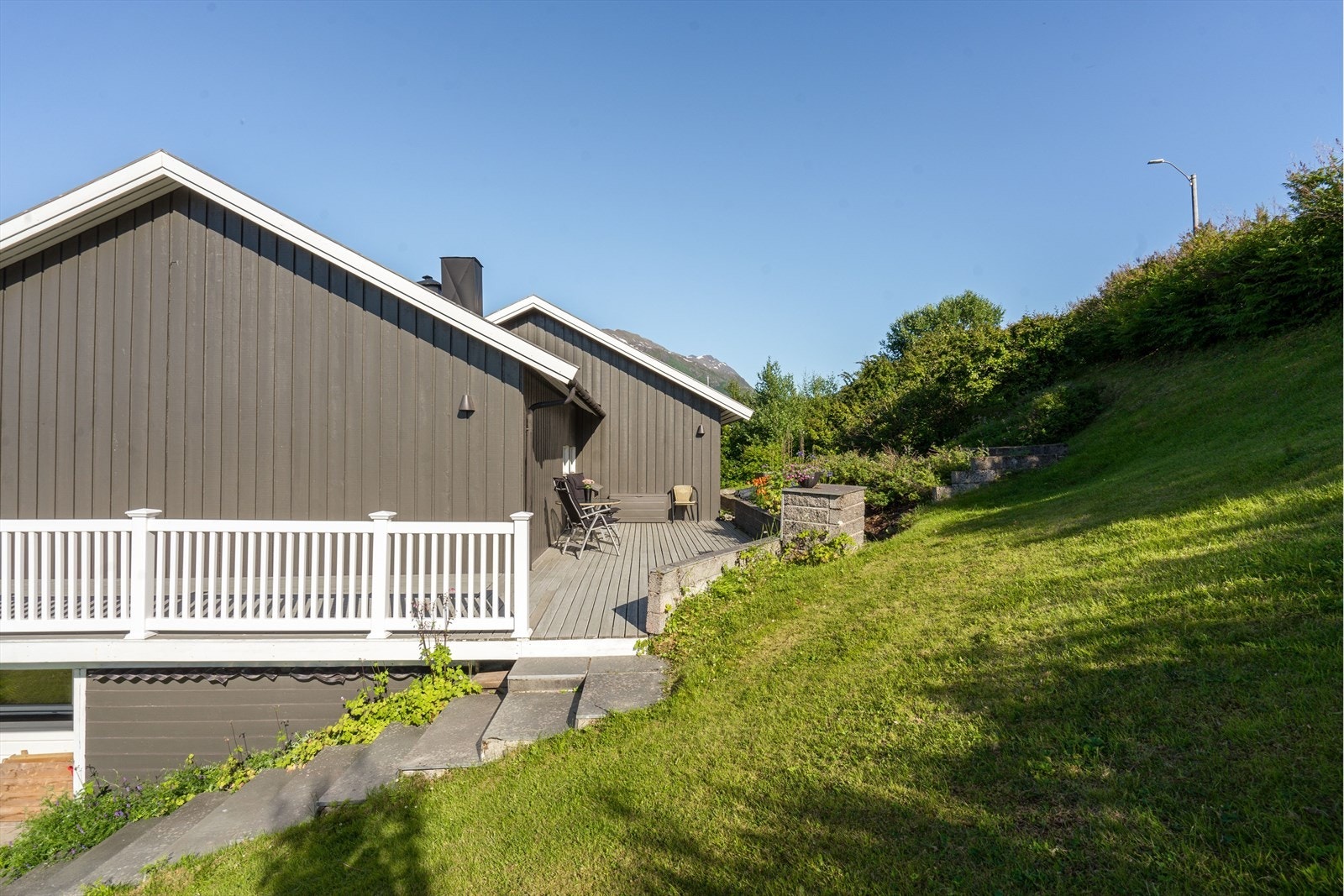 Praktisk trapp på utside av terrasse Galleribilde