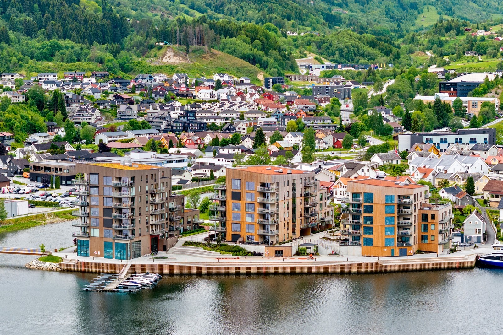 Velkommen til ein hyggeleg visning! Hugs visningspåmelding. Galleribilde