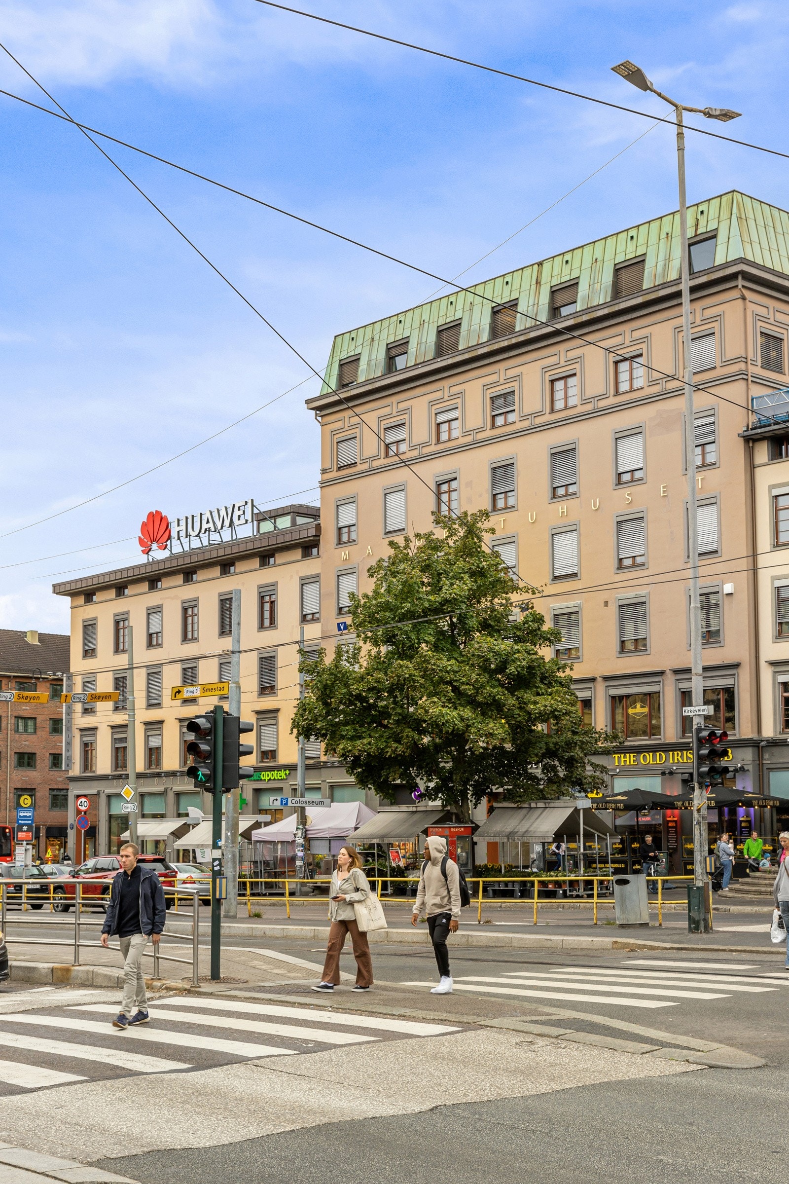 Det er kort vei til knutepunktet Majorstuen Galleribilde