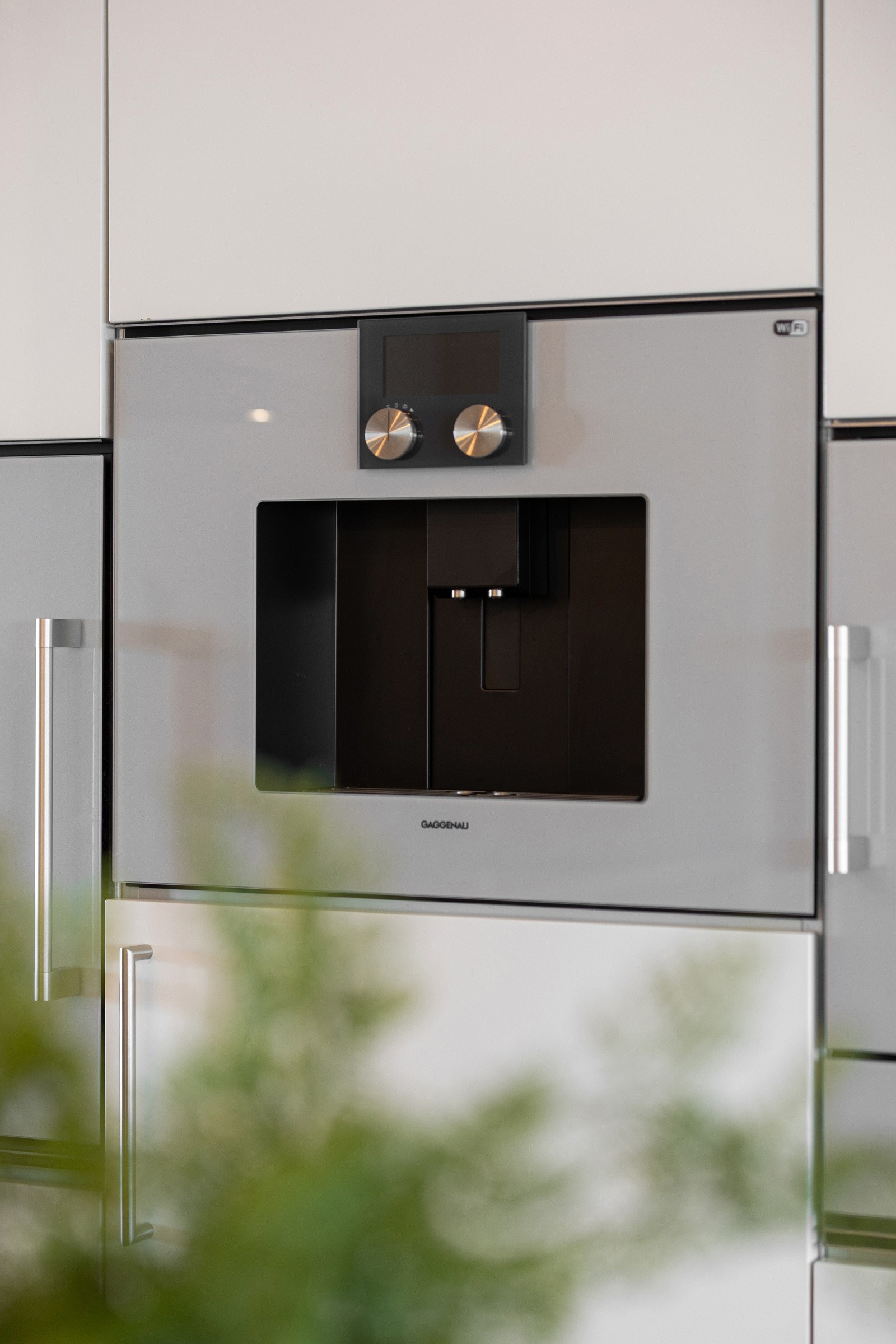 Gaggenau hvitevarer. Kaffemaskinen, Gaggenau CMP250132 ble skiftet ut i 2024 Galleribilde
