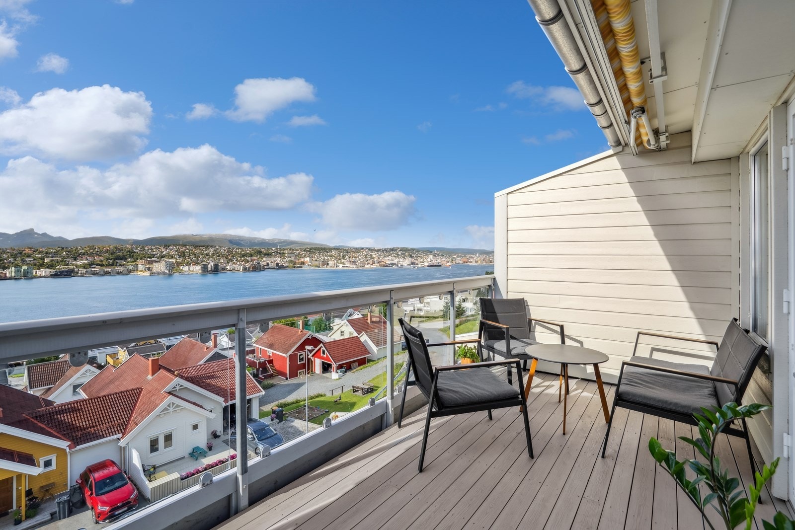 Velkommen til Elvhusvegen 53D - Presentert av Kristian Ytreberg-Eide ved DNB Eiendom! Galleribilde