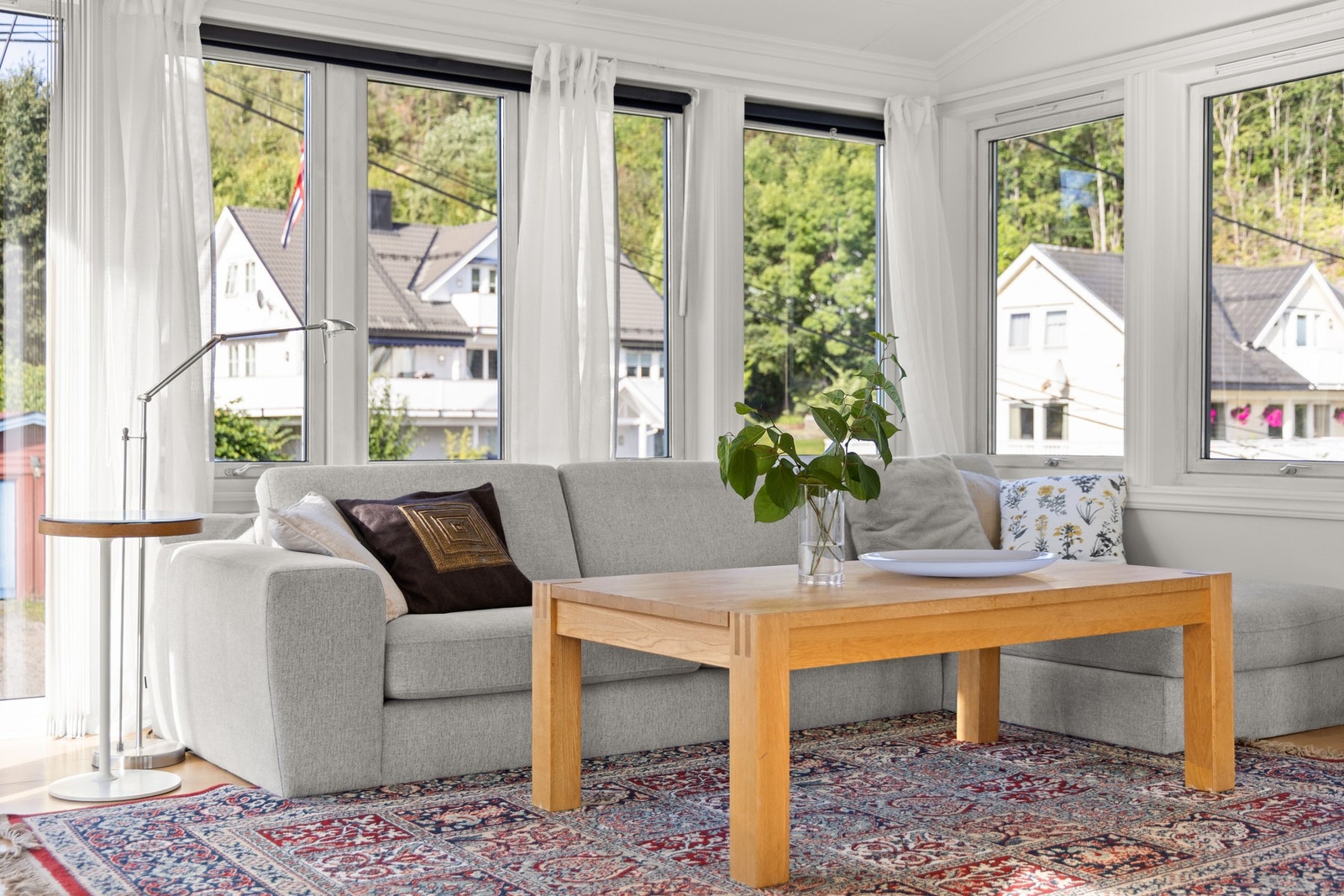 Dette er et naturlig sted å innrede med sofa, TV m.m. Galleribilde