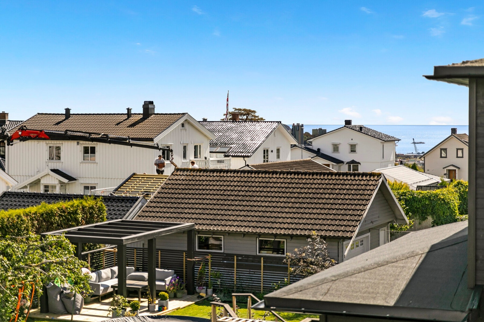 Fra eiendommen har du noe sjøgløtt. Galleribilde