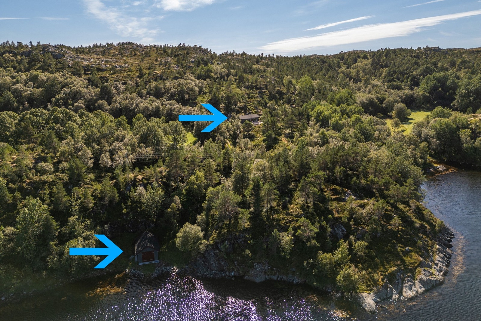 Naustet ligger ca 120 meter fra hytta Galleribilde