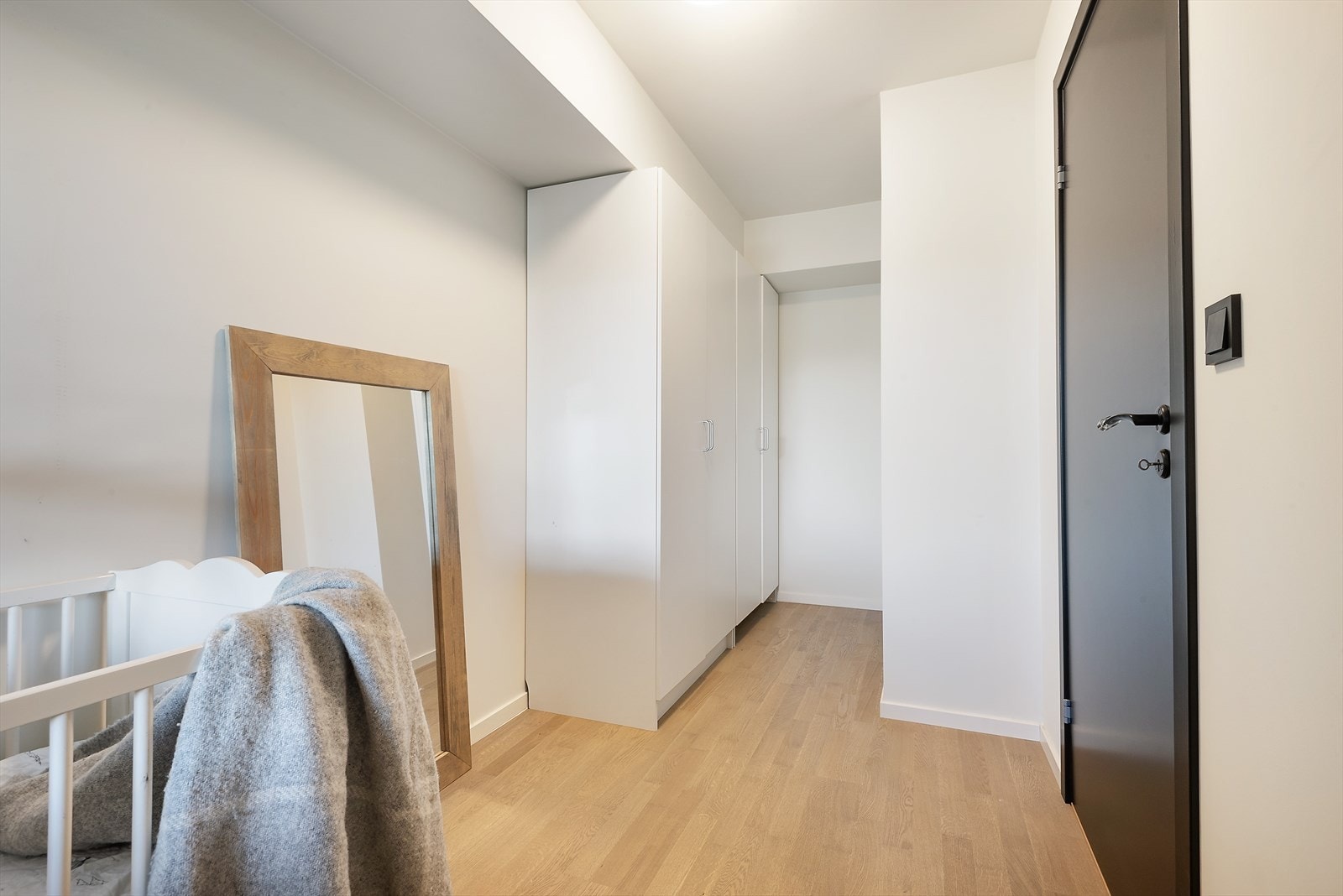 Soverommet har plass til garderobeskap. Galleribilde