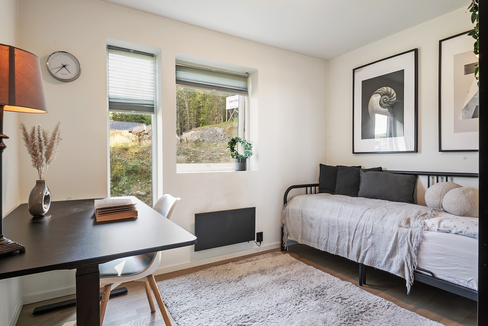 Soverom I Galleribilde