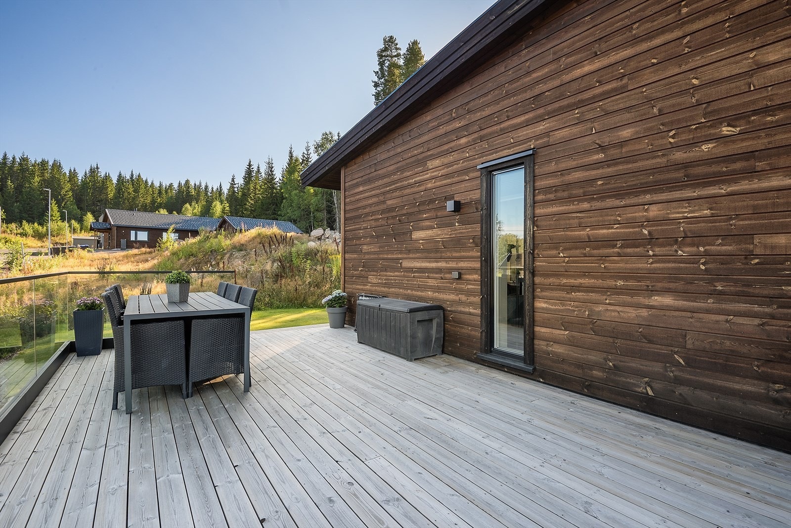 Nyte solrike dager og frisk luft. Galleribilde