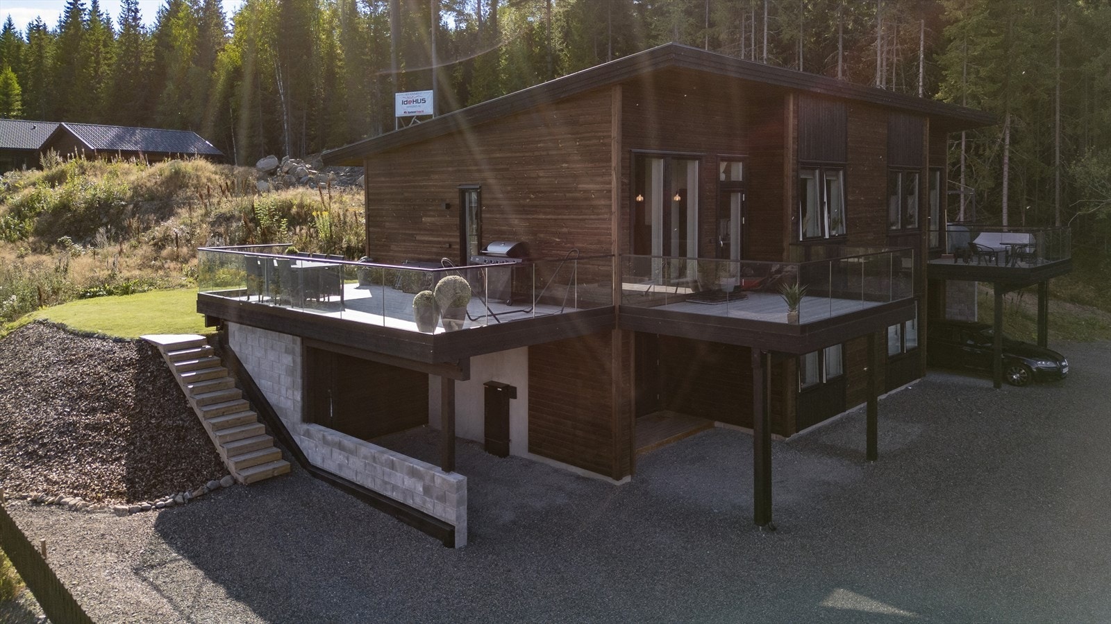 Halvpart av tomannsbolig på felles tomt. Galleribilde