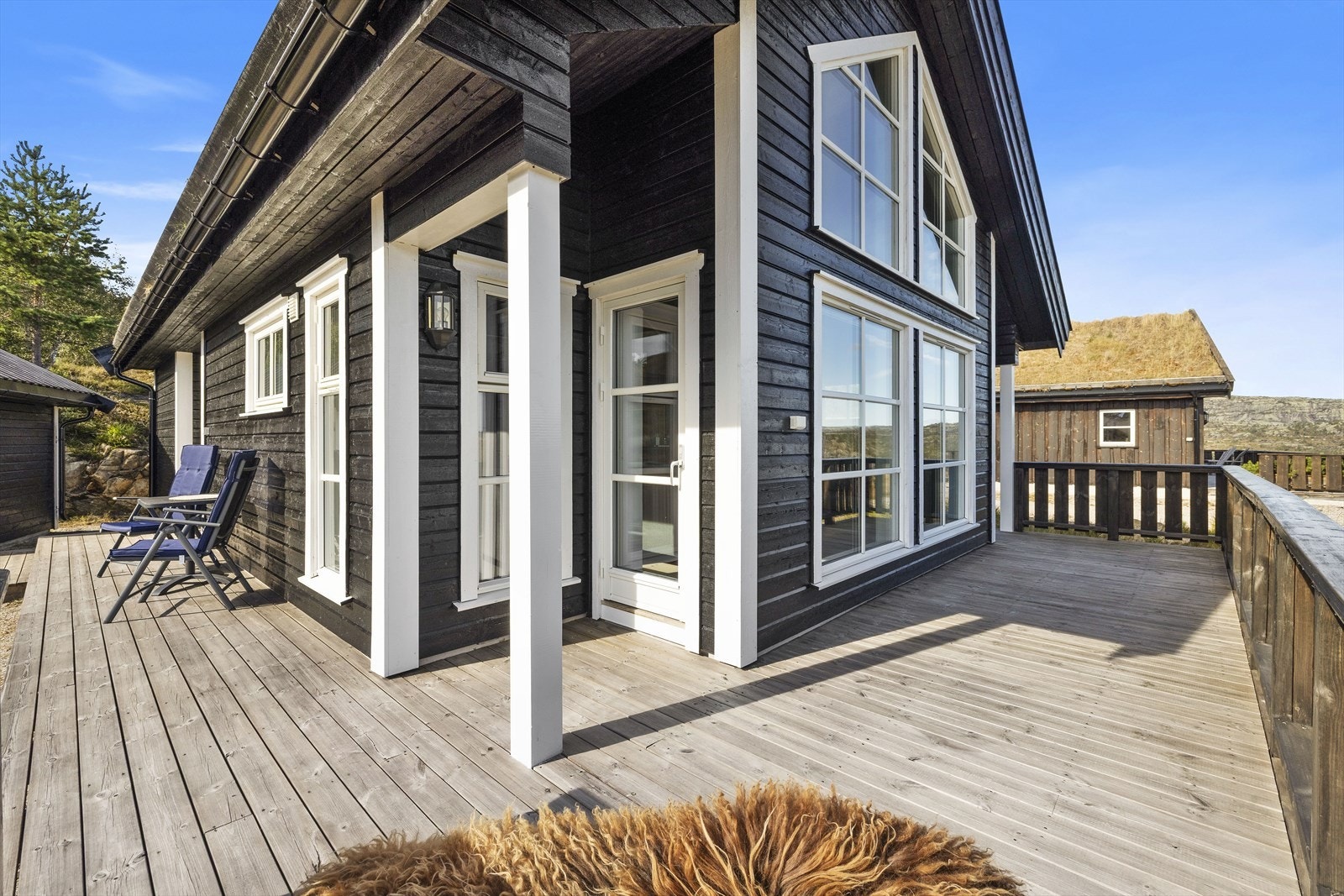 Solrik terrasse Galleribilde