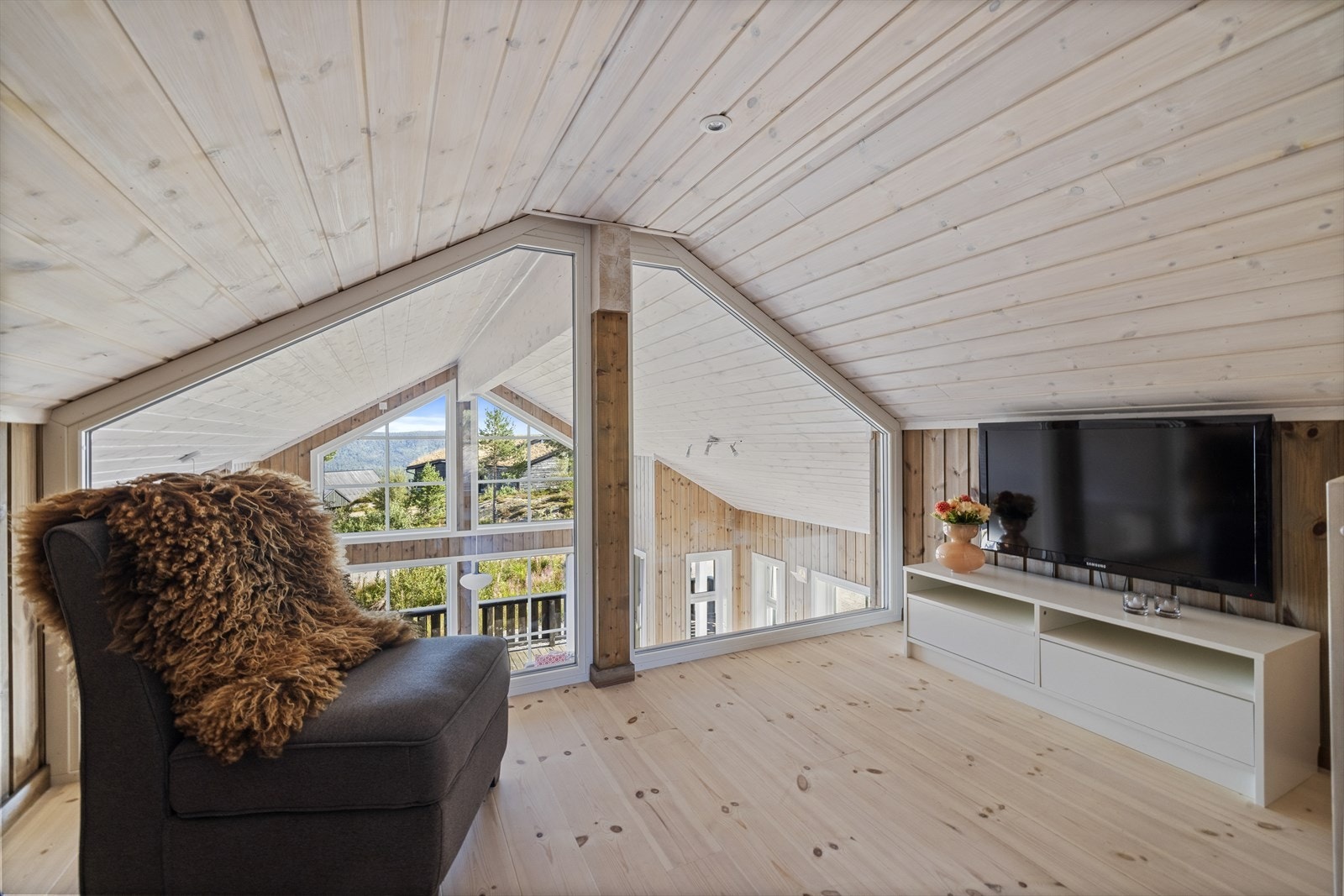 Hemsstue Galleribilde