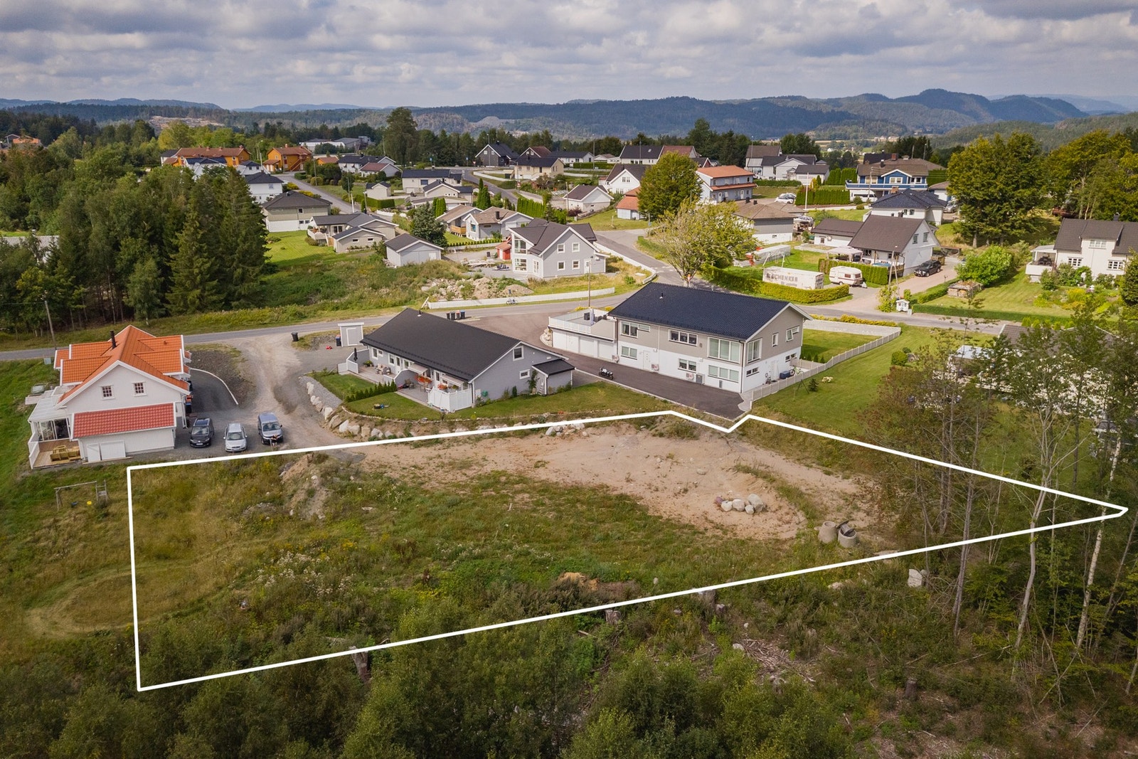 Omtrentlig omriss av tomten. Galleribilde