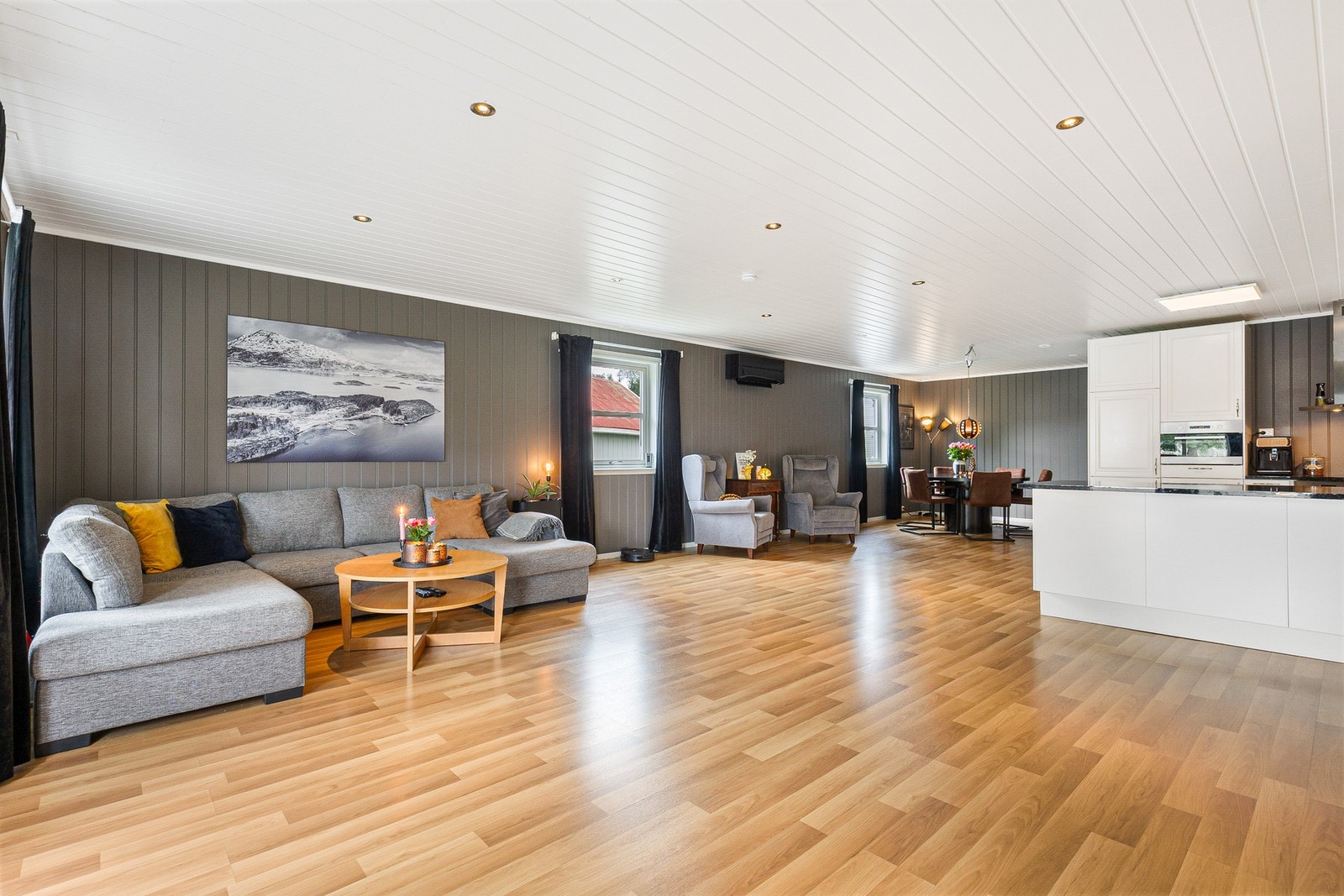 La oss ta turen inn igjen Galleribilde