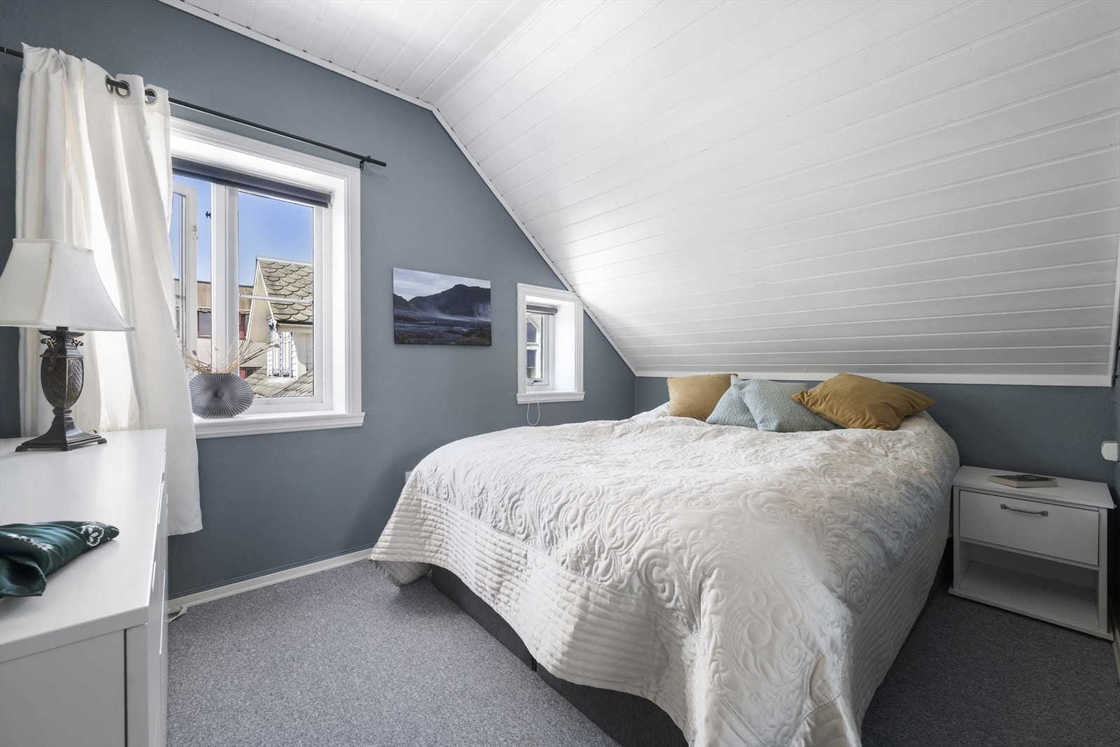 Soverom 2 av 3 Galleribilde