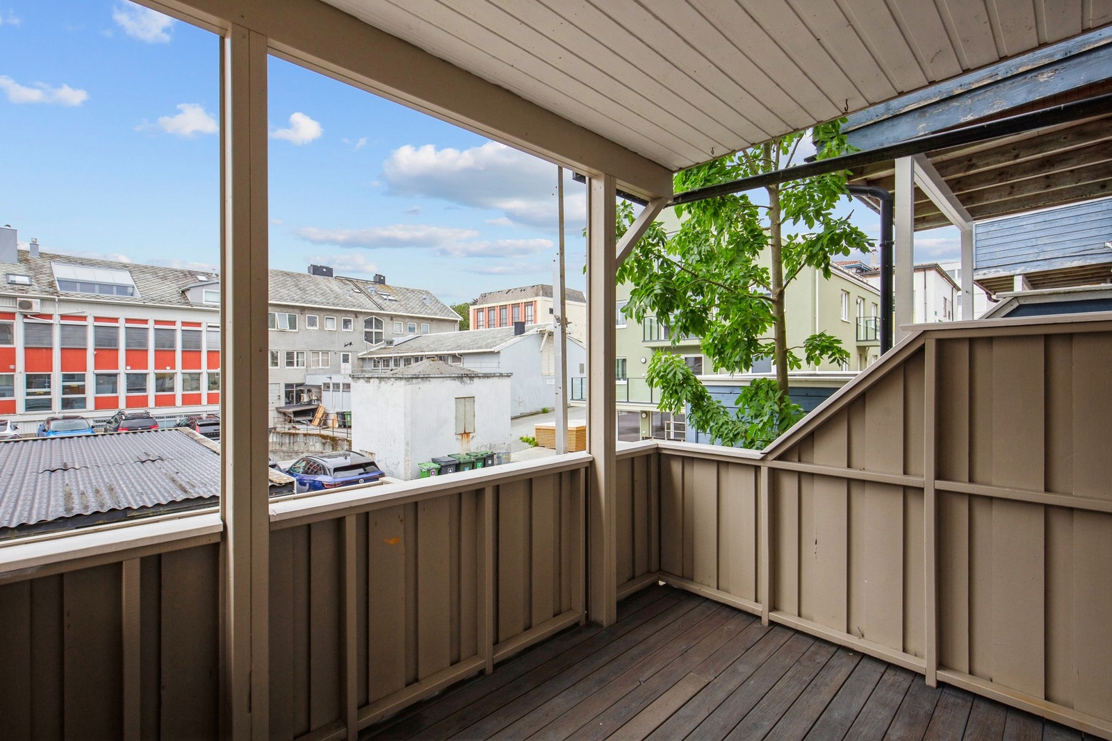 Balkong 1. etasje Galleribilde