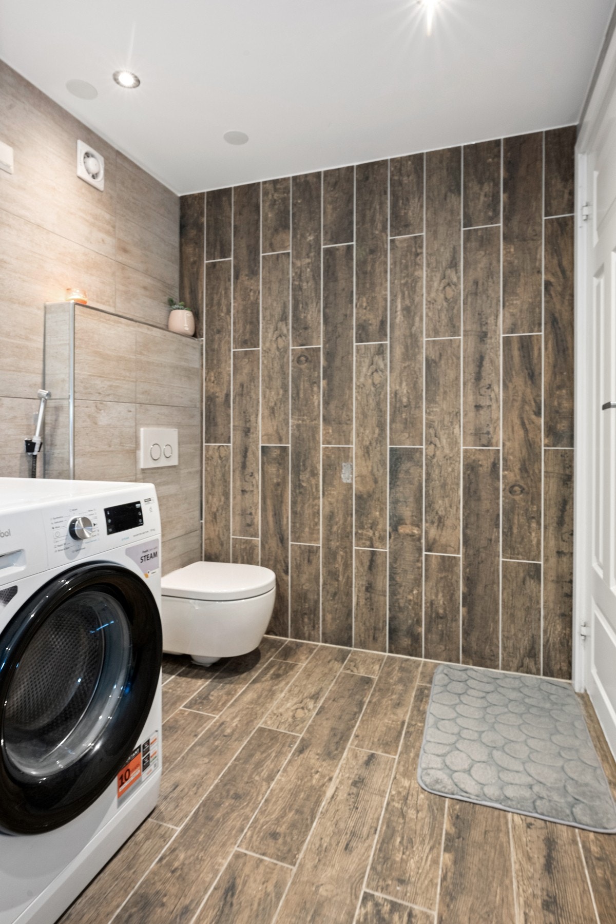 Delikat og pent bad. Galleribilde