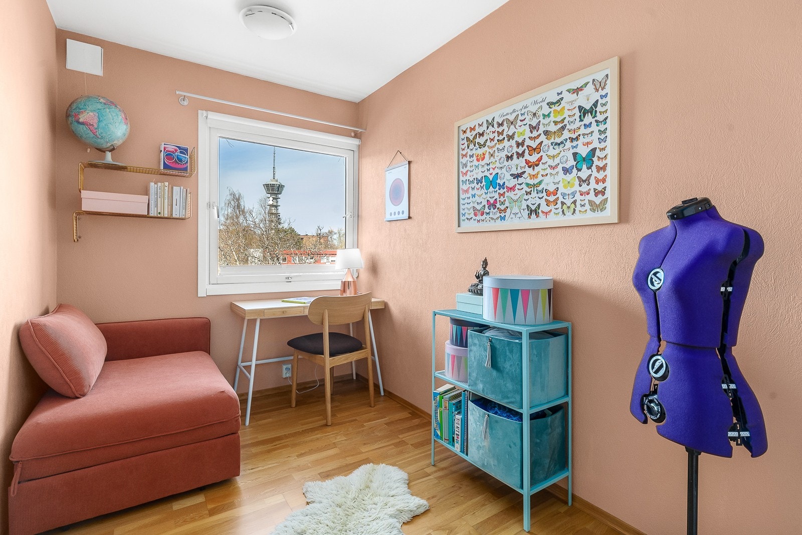 Alle soverom har parkettgulv. Galleribilde