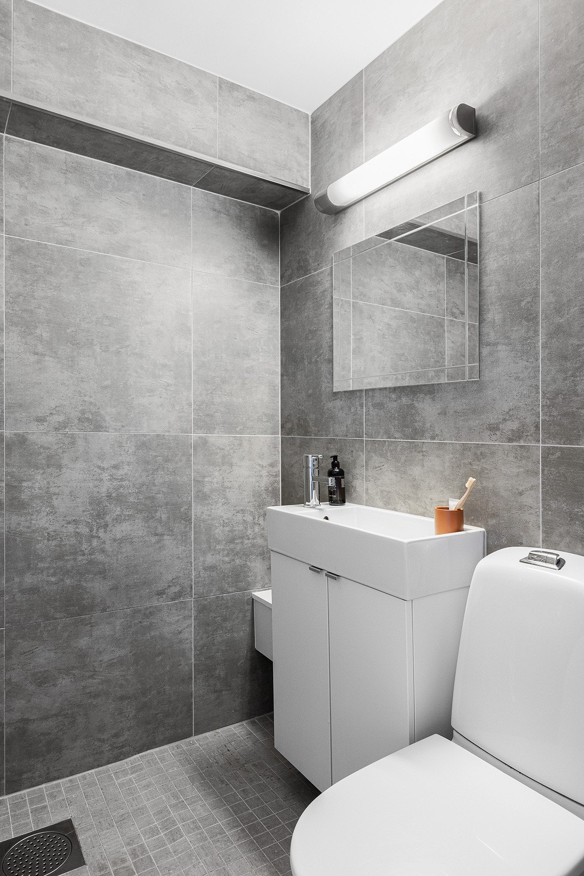 Flislagt bad. Galleribilde