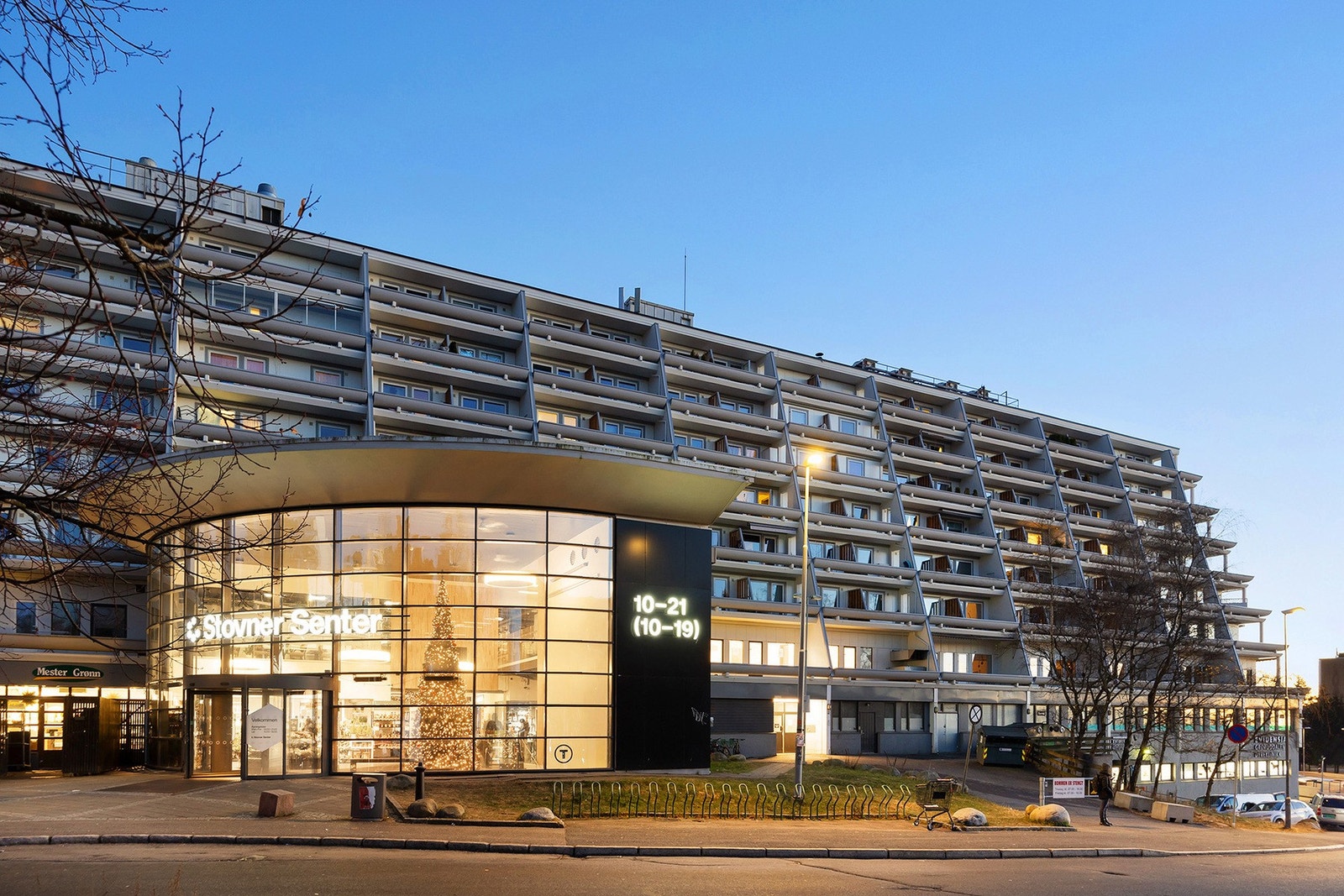 Boligen ligger i byggets 8. etasje. Galleribilde