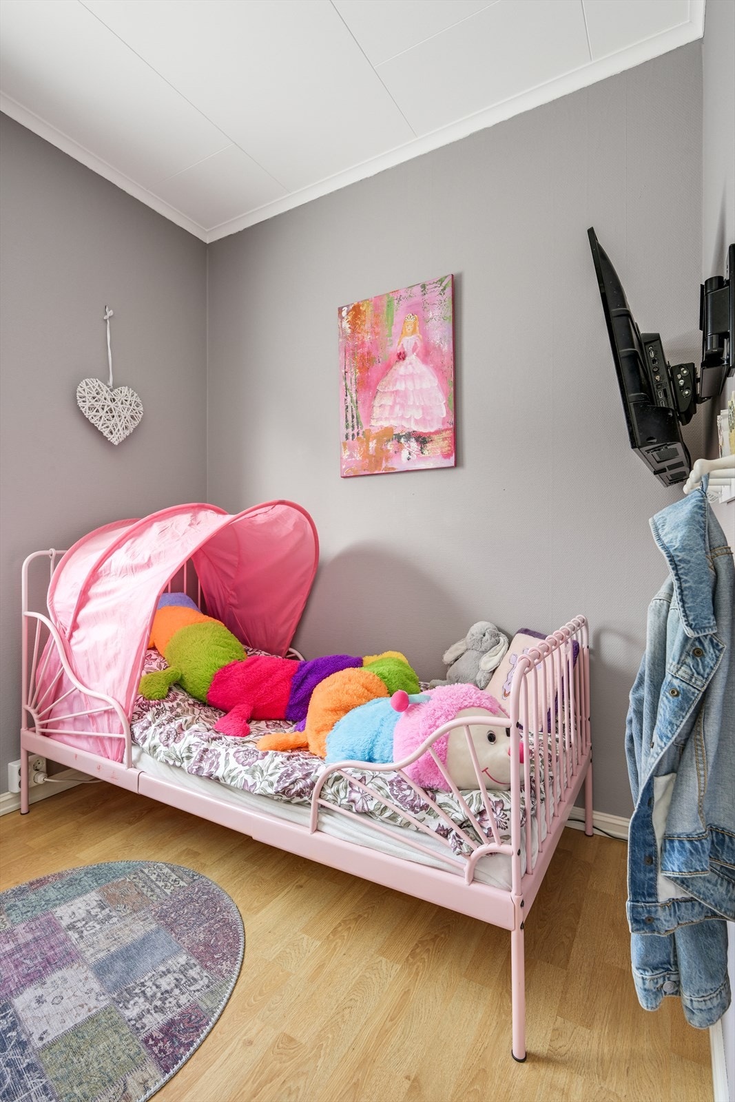 Soverom nr 2 i hovedetasje. Galleribilde