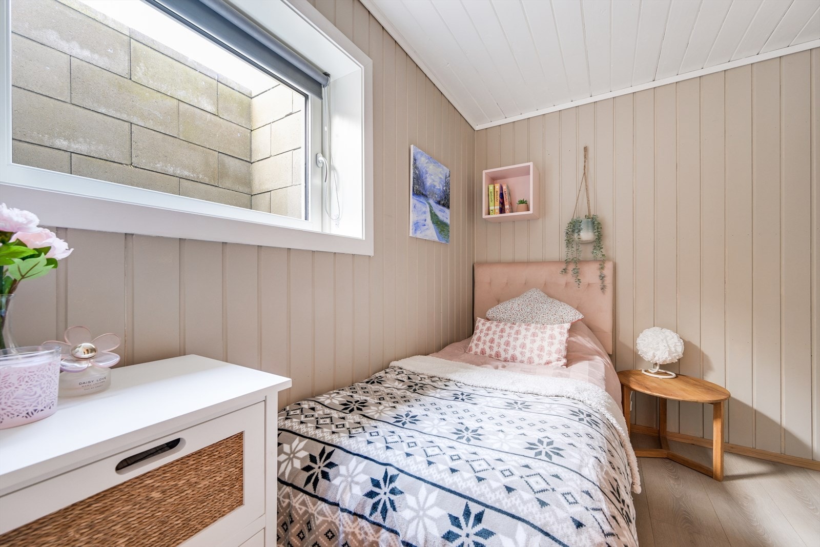 Innredet rom i underetasje (ikke godkjent som oppholdsrom). Galleribilde