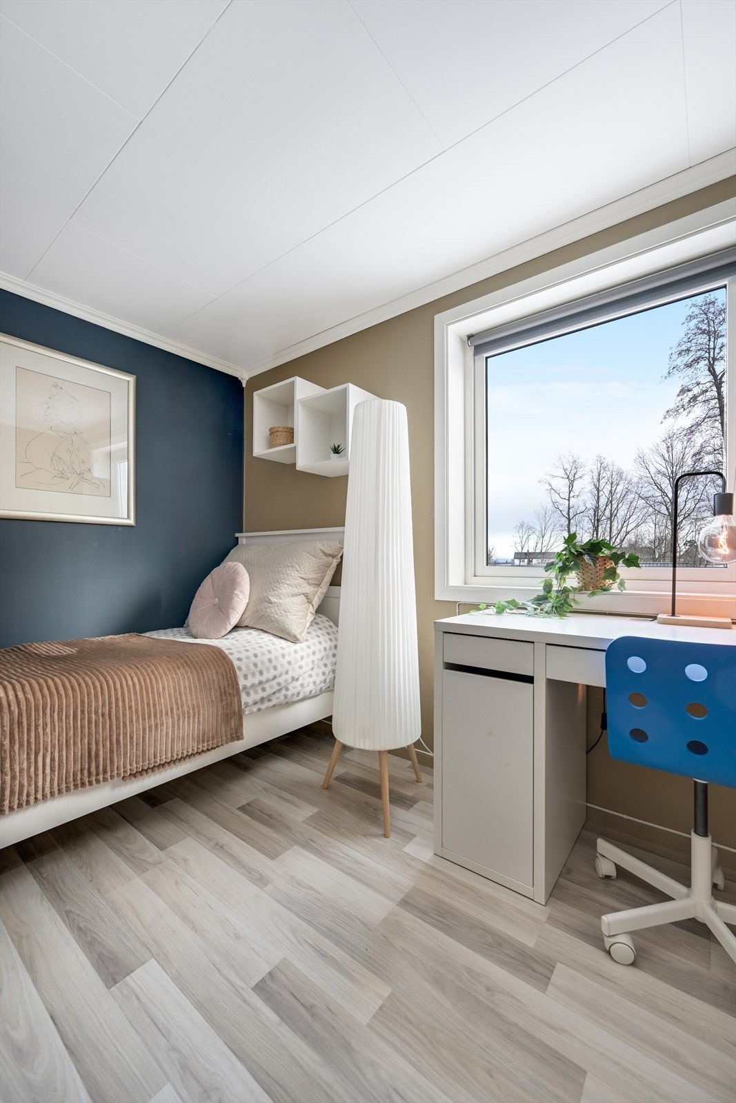 Soverom i underetasje (skilt ut fra vaskerom, ikke søknadspliktig endring). Galleribilde