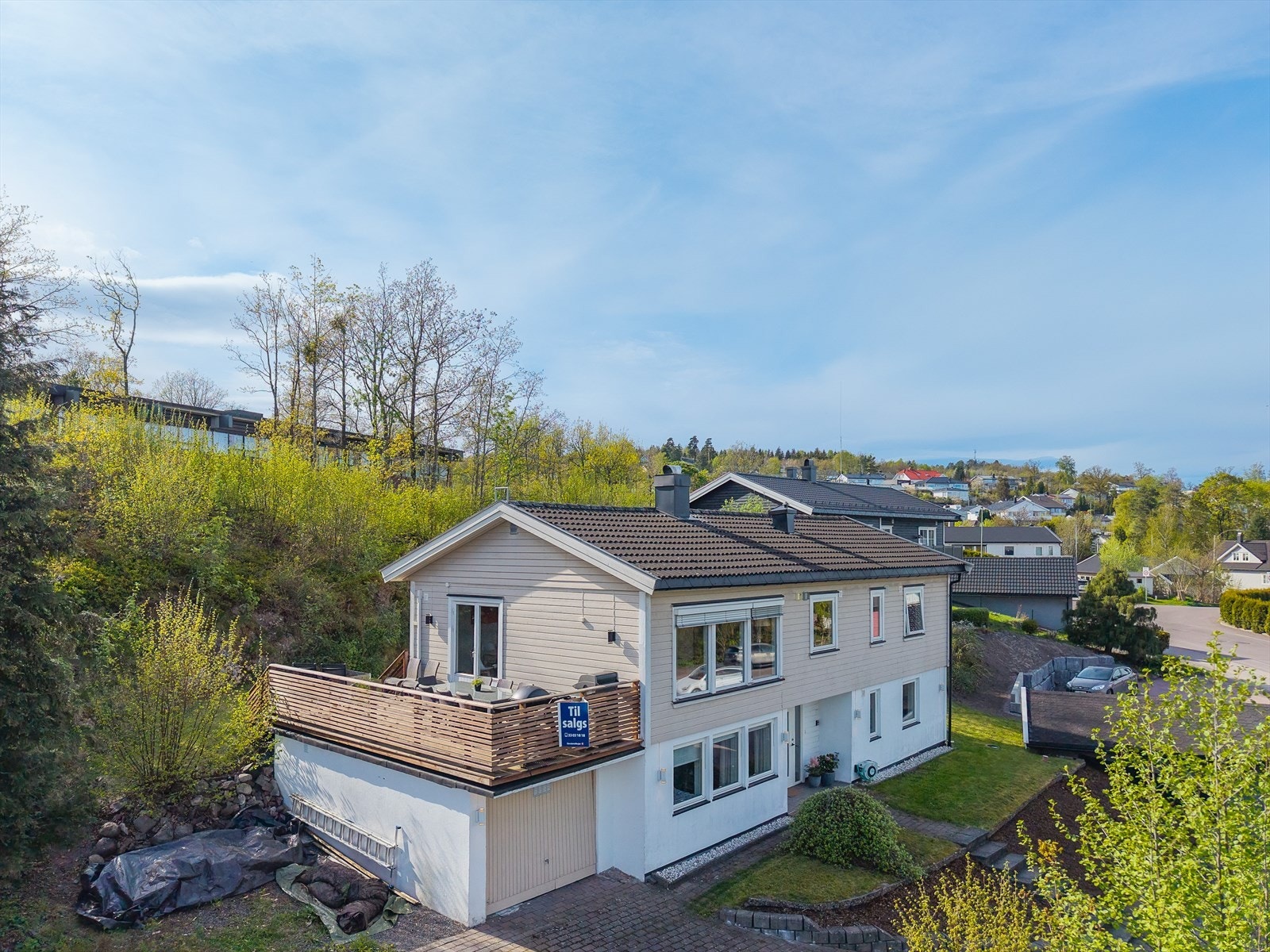 Høyt hevet fra Knudsrødveien. Galleribilde