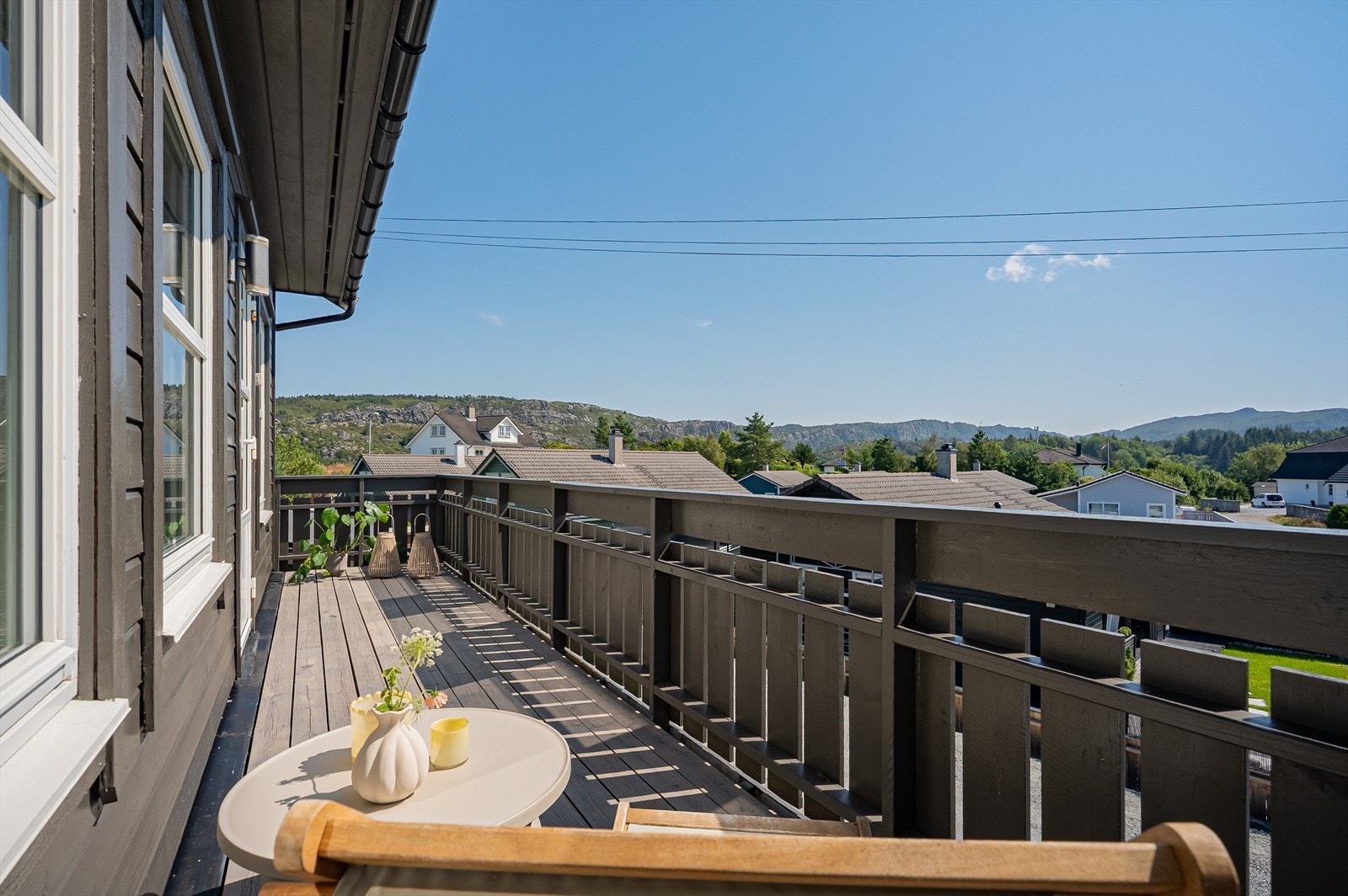 - Direkte tilkomst til balkong fra stue/kjøkken - Galleribilde