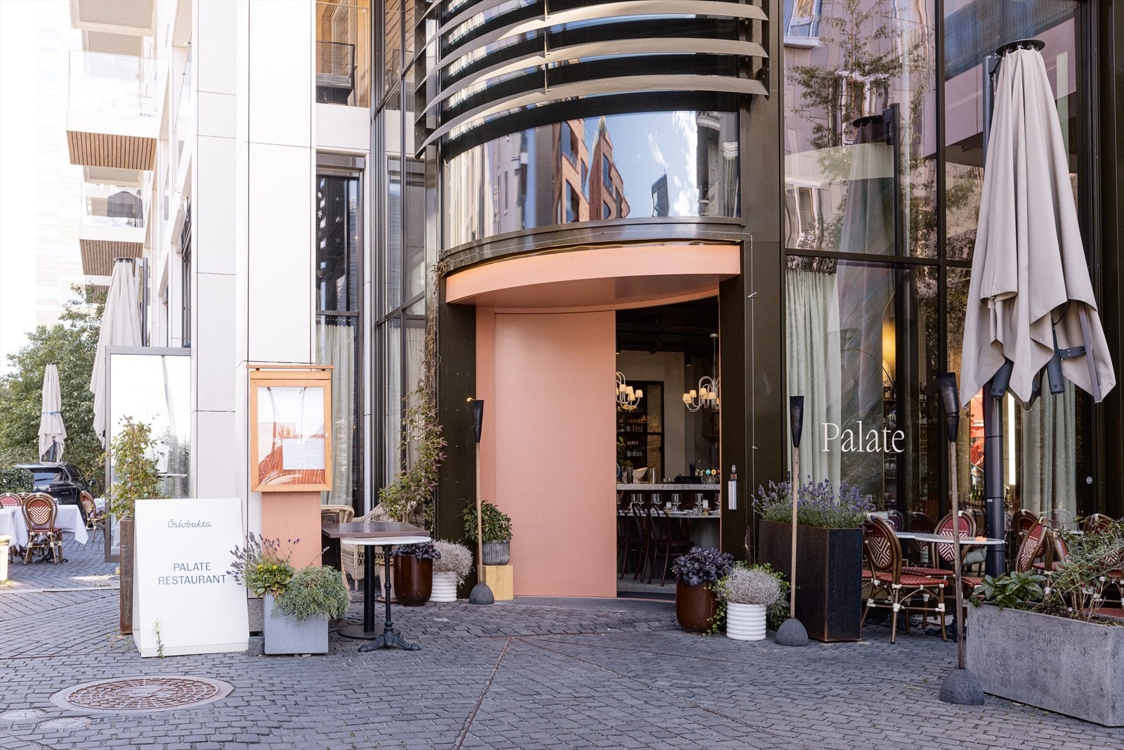 I Oslobukta er det beste av byen er samlet på ett sted. Her finner du blant annet Palate, en koselig restaurant som serverer nydelig mat. Galleribilde