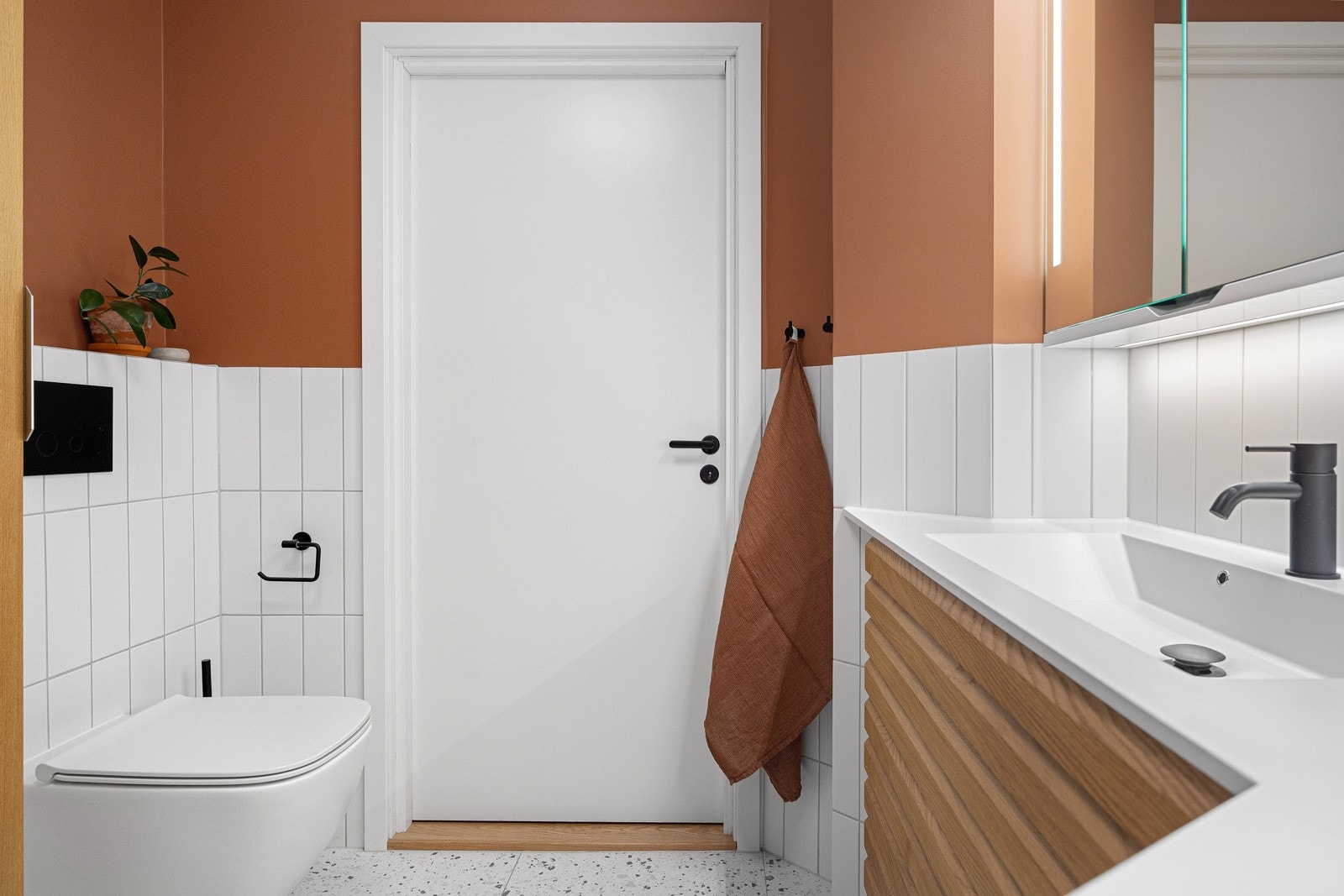 - Takstmann har gjort fuktmåling i bad. Det ble ikke registrert forhøyede verdier eller andre avvik - Galleribilde