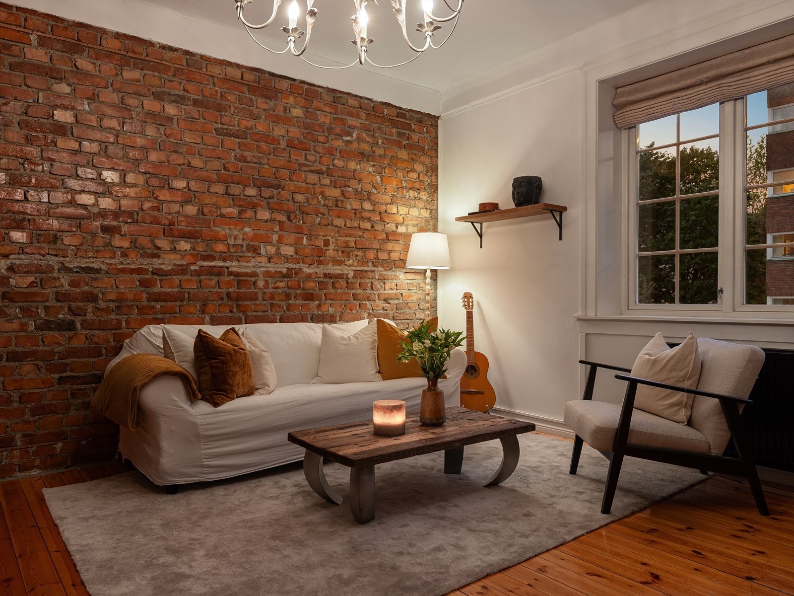 Vinduer med 2- lags isolerglass fra 2009. Galleribilde