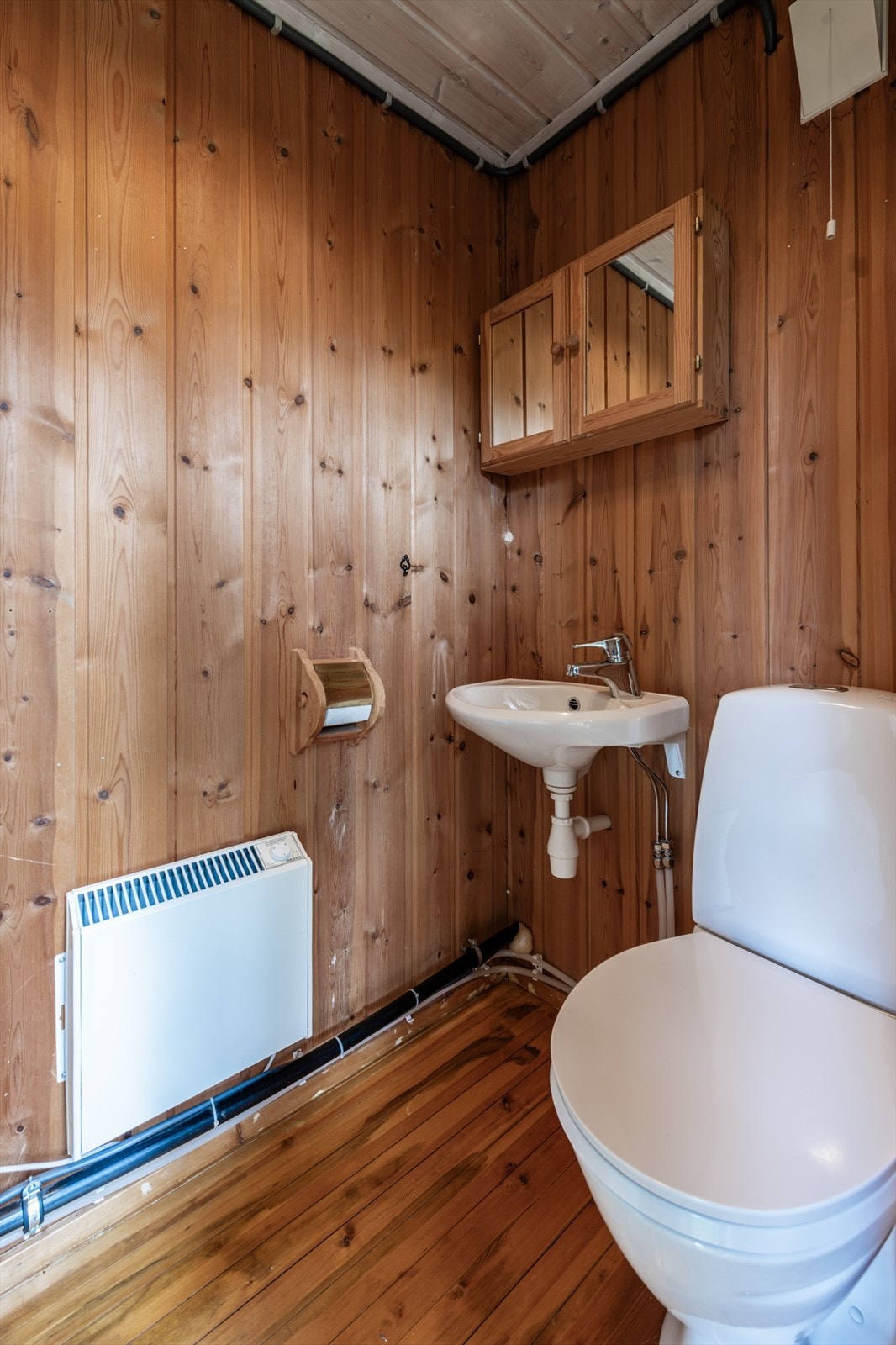 Toalettrom. Galleribilde